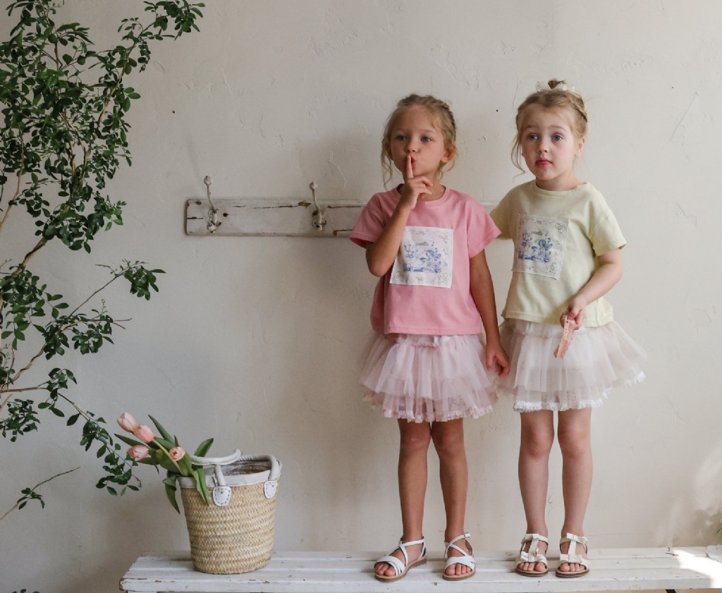 正韓夏Flo 兩色浪漫蕾絲裙褲