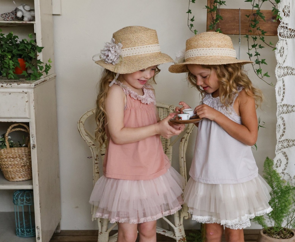 正韓夏Flo 三色漫漫蕾絲背心