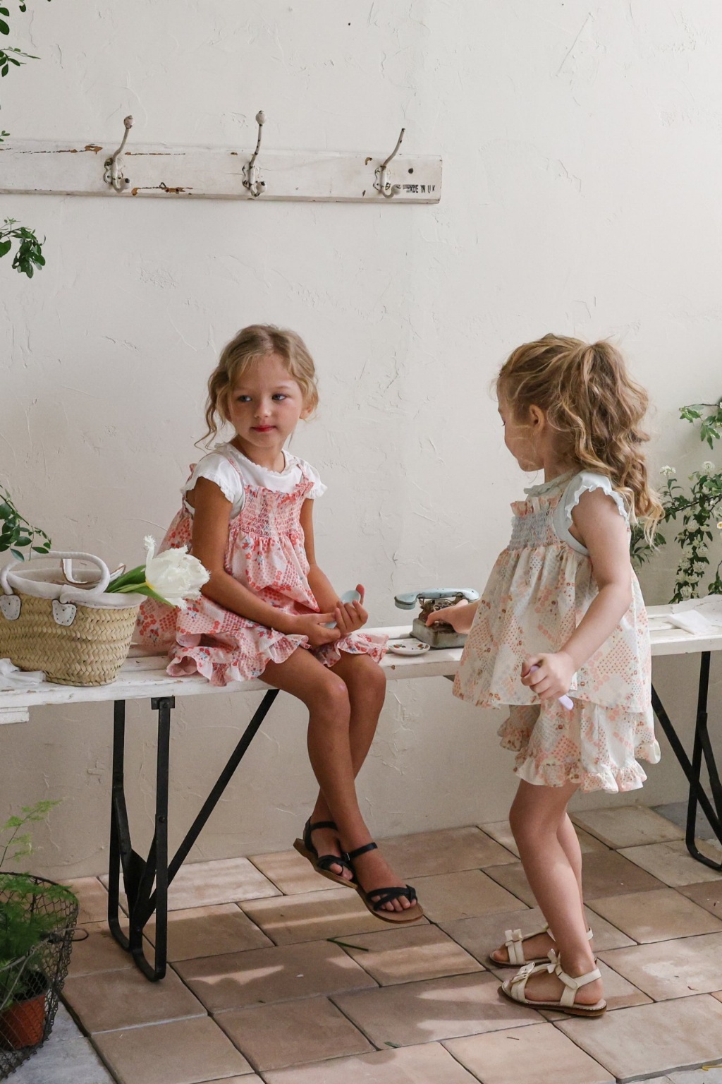 正韓夏Flo 三色浪漫花背心