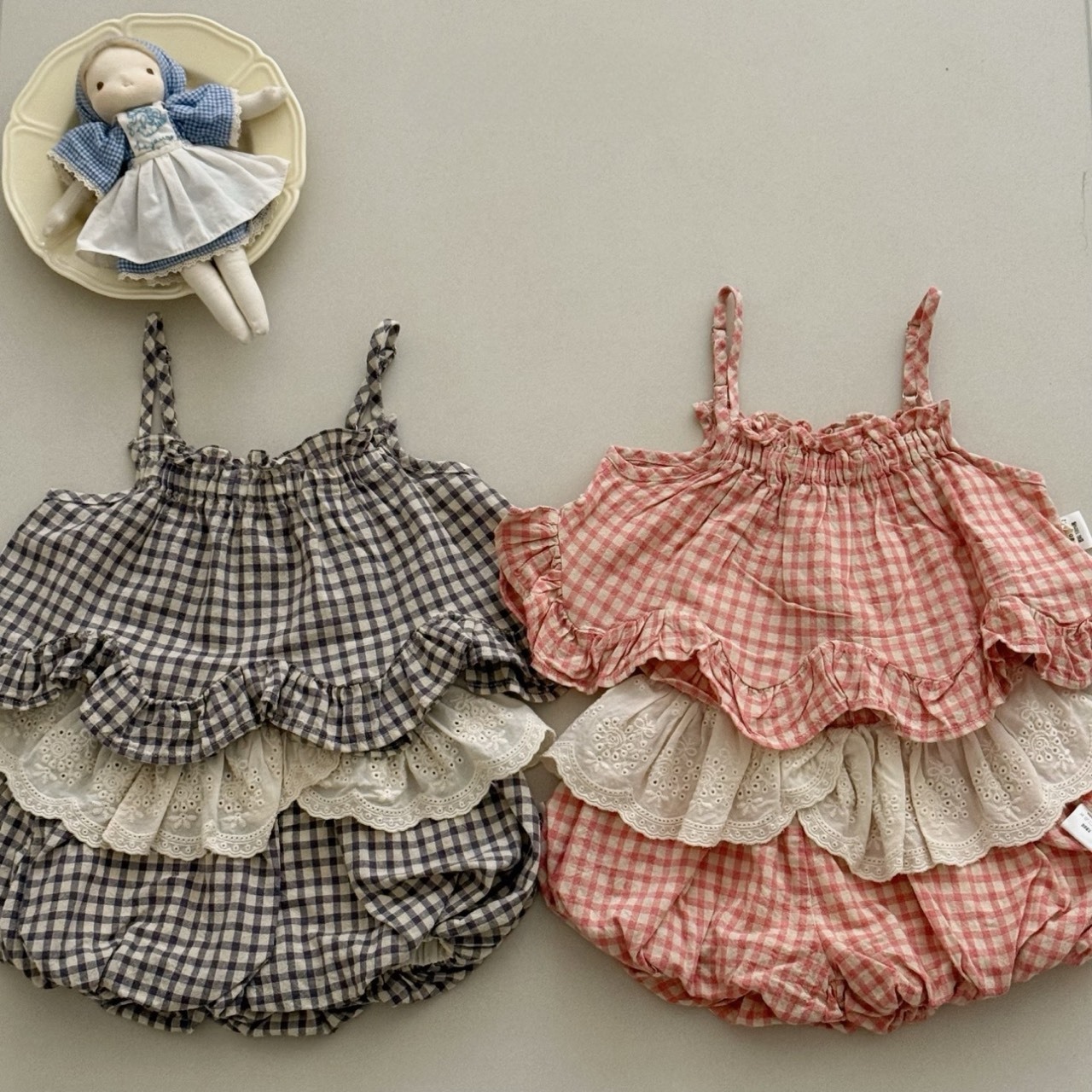 細肩帶格子花邊套裝