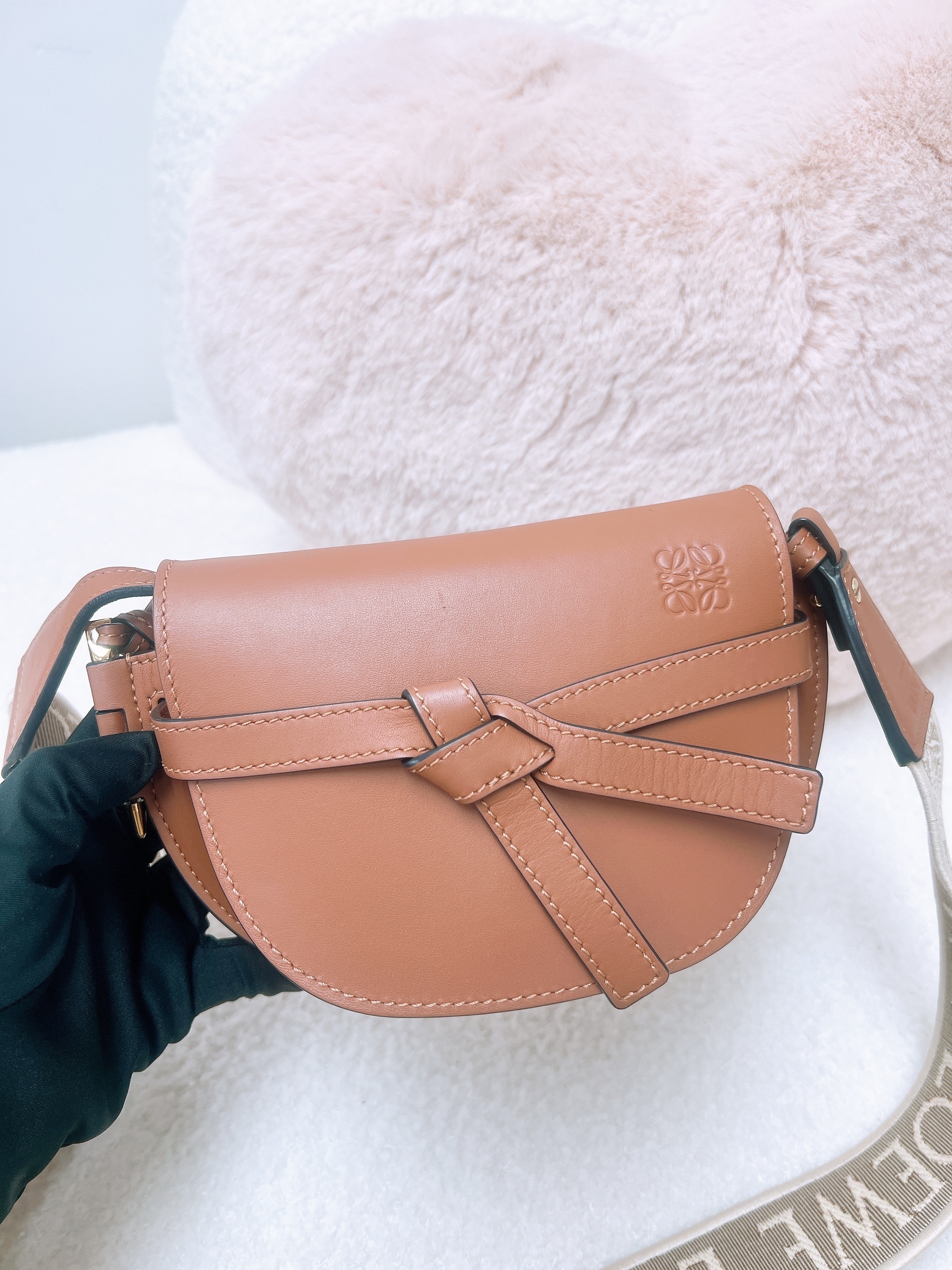 Loewe gate dual mini tan