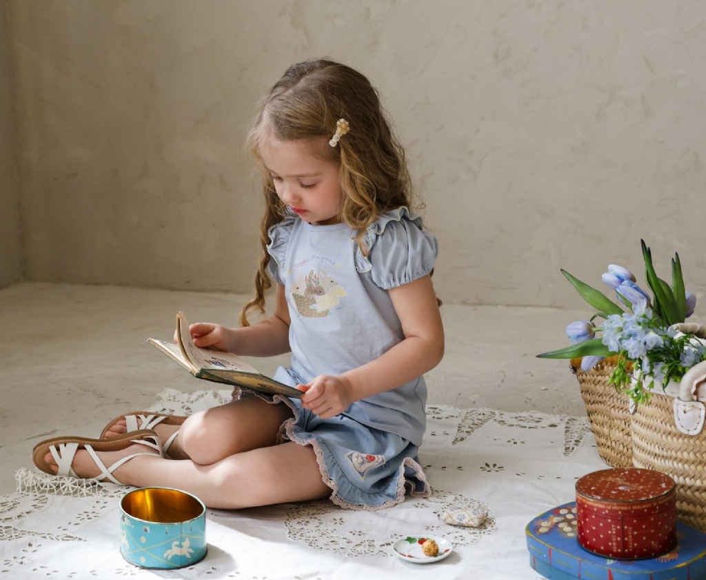 正韓夏Flo 三色溫柔兔子澎袖上衣