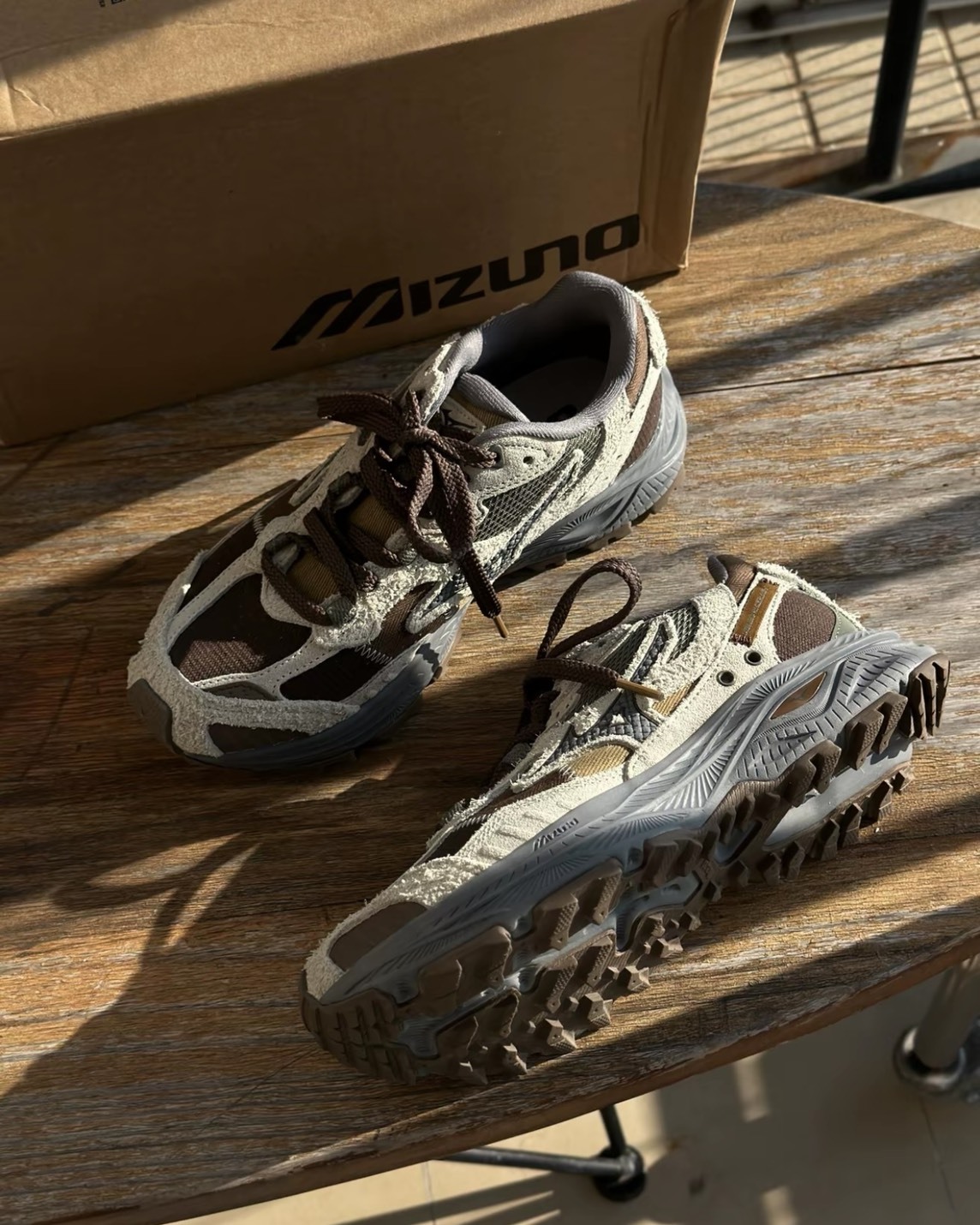 【預購】MIZUNO RACER ADV 戶外棕 D1GH241213