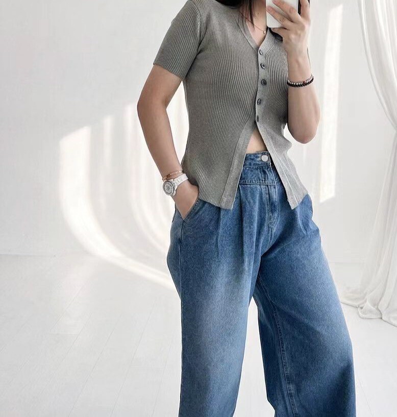 破口V領螺紋短袖外套