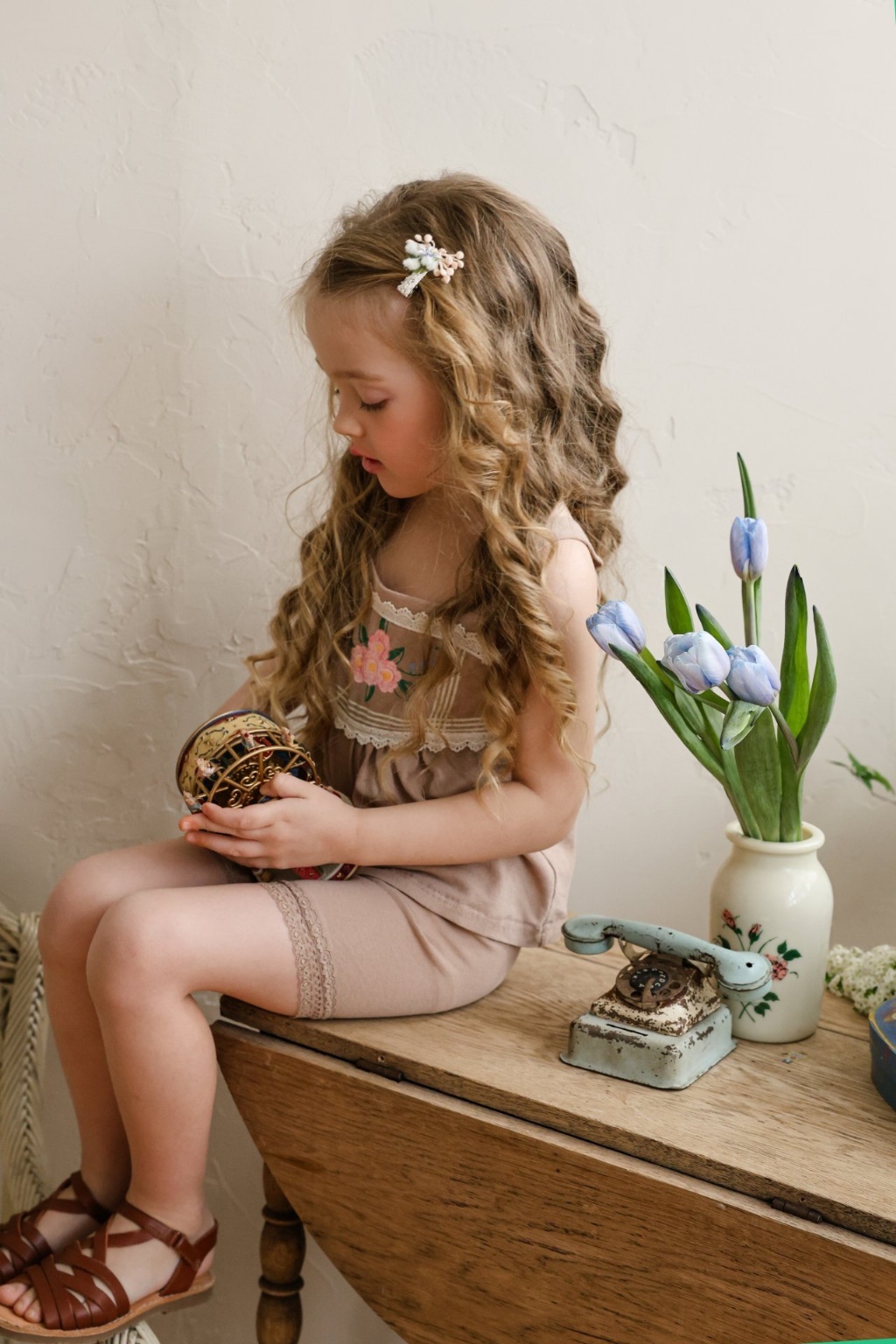 正韓夏Flo 三色安心包色蕾絲內搭褲