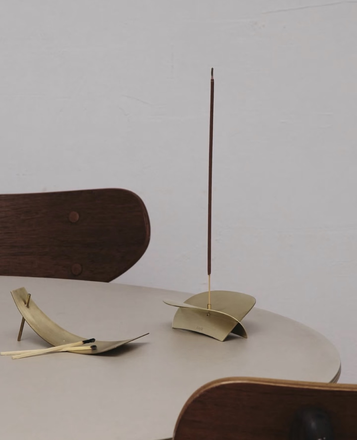 【代購】APFR Apotheke Fragrance 黃銅線香座 2款