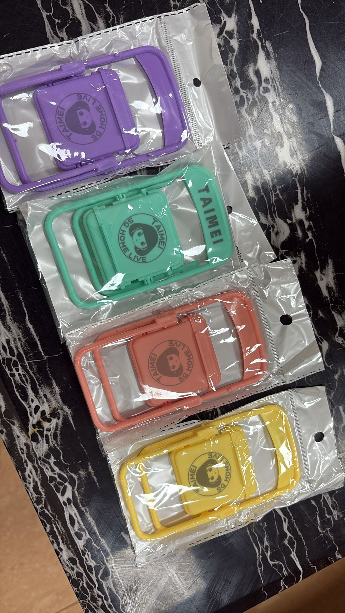 （FOC) TAIMEI HP CHAIR HOLDER (RANDOM COLOR)