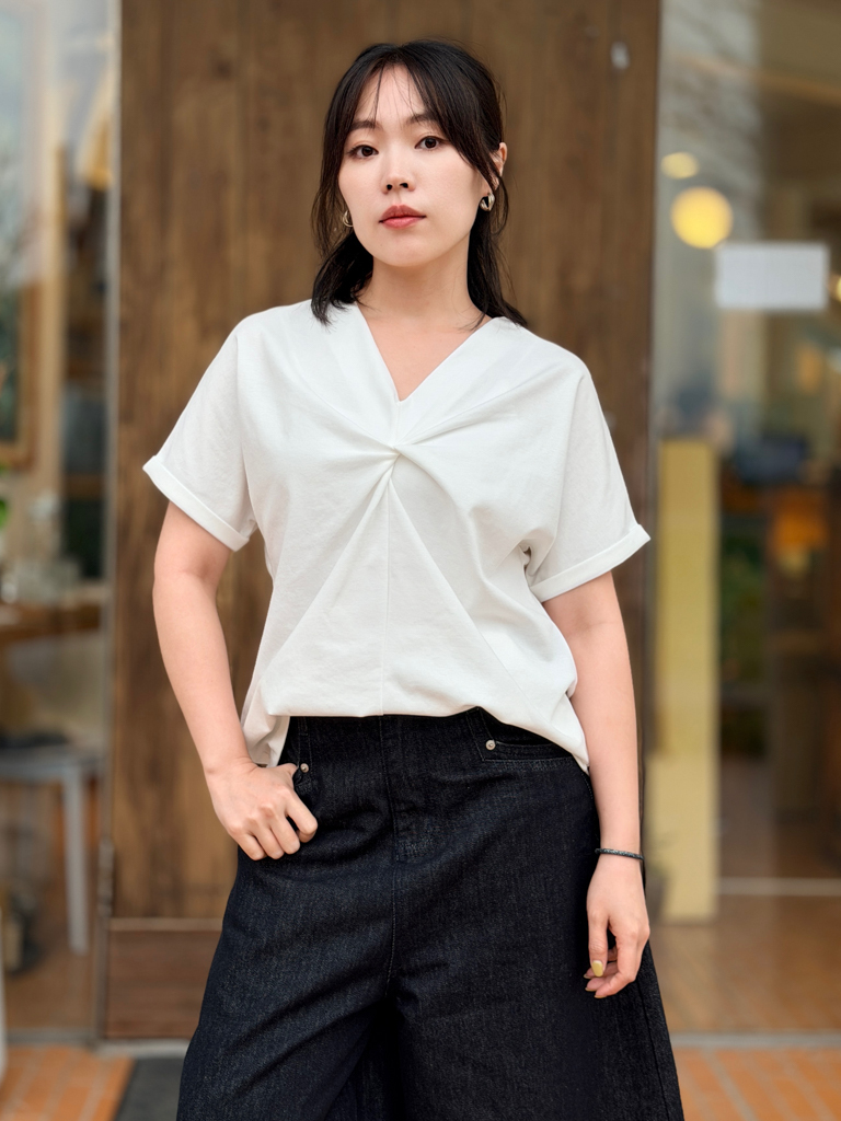 0311扭結V領短袖T