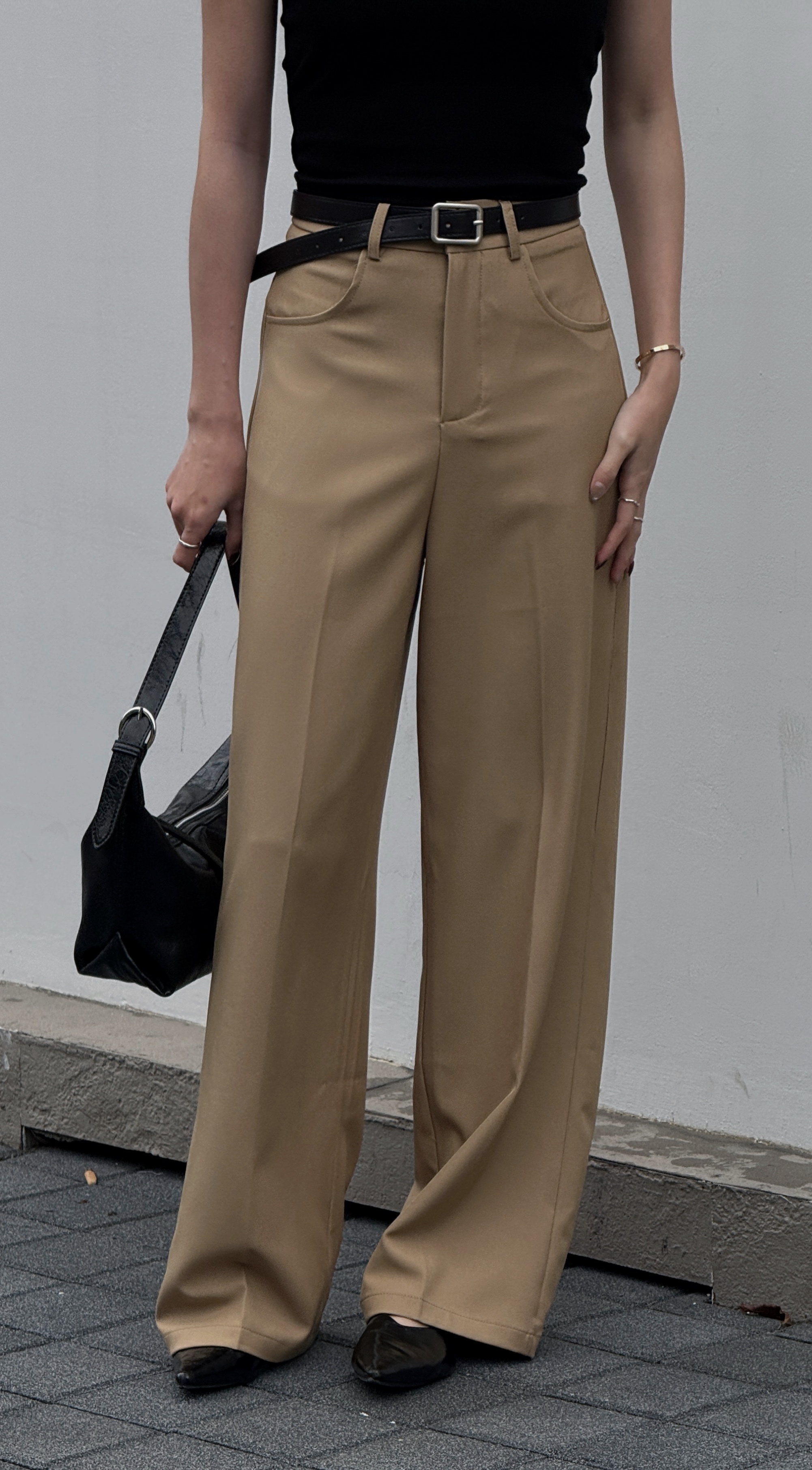 極致垂墜感卡其西裝長褲附皮帶