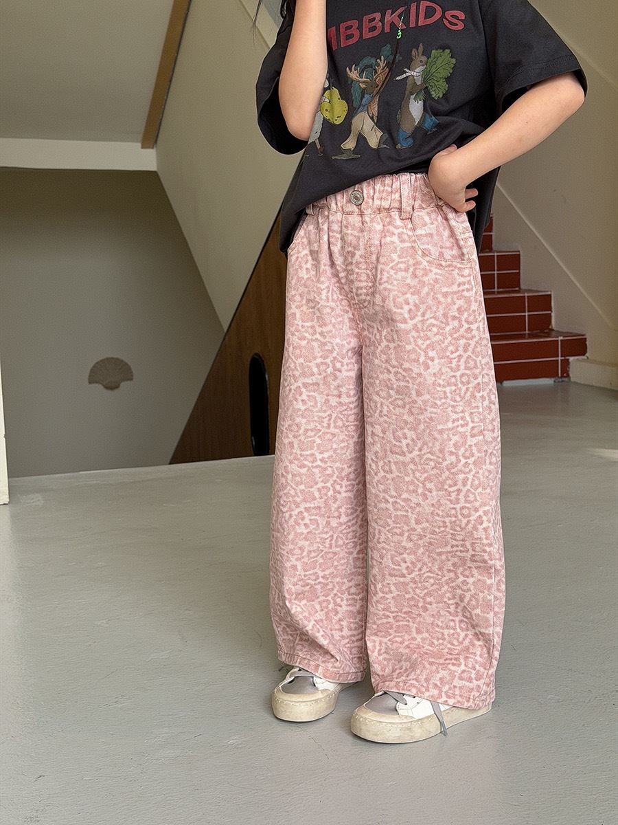 軟萌粉色豹紋褲