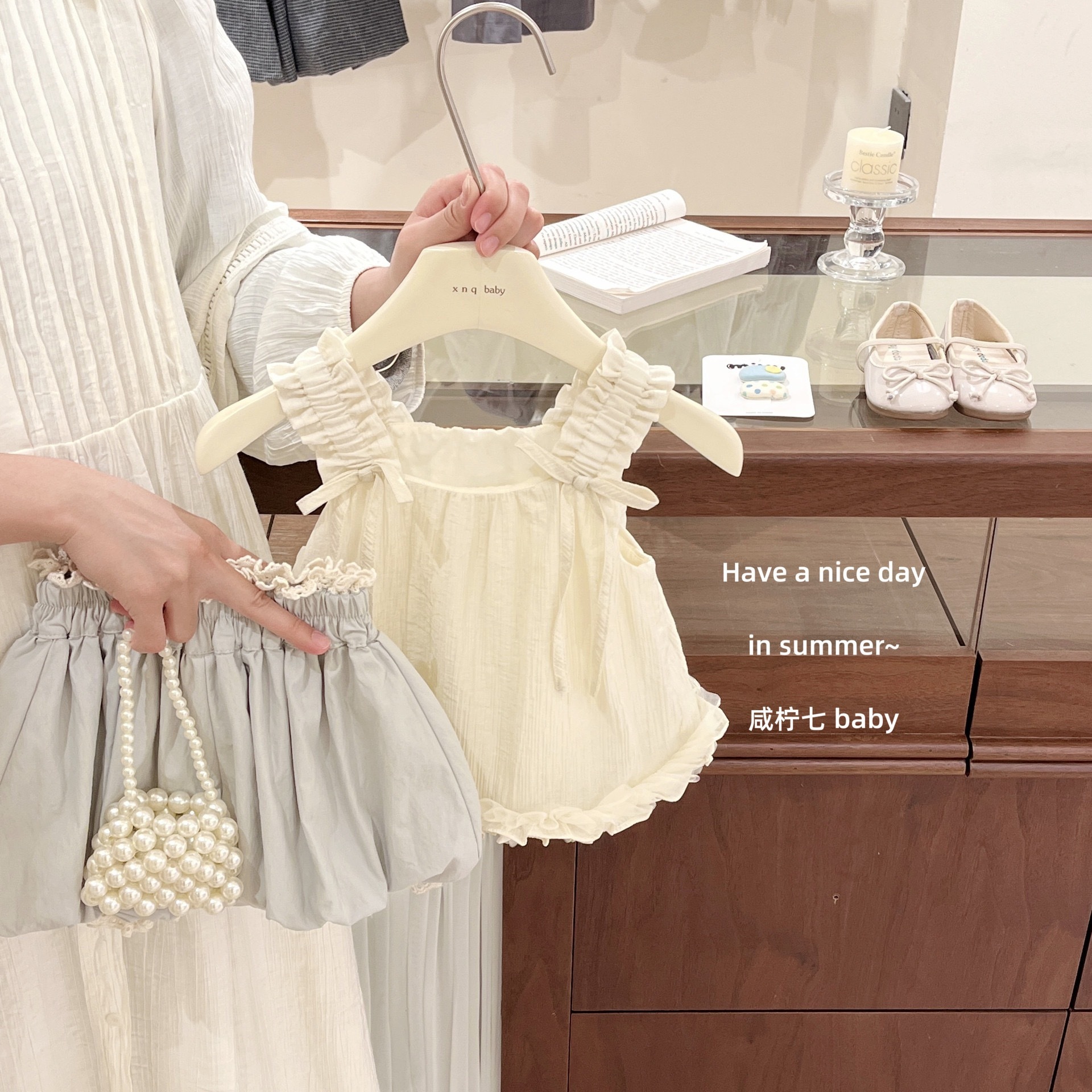 奶fufu背心/薄荷奶綠花苞褲