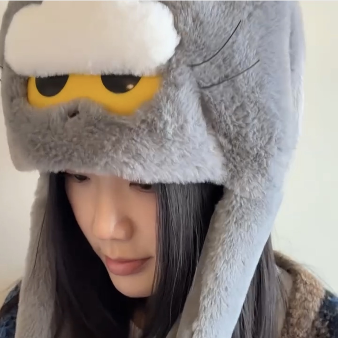 ZO&FRIENDS 絨毛造型帽 裝飾 可愛 GD權志龍 灰貓咪