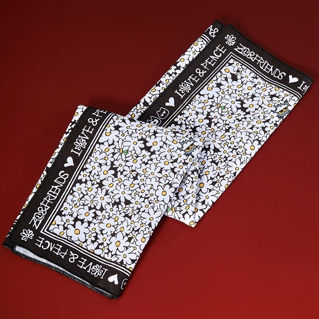 ZO&FRIENDS 滿版絲巾 小雛菊 方巾 裝飾 頭巾 穿搭小物 GD權志龍