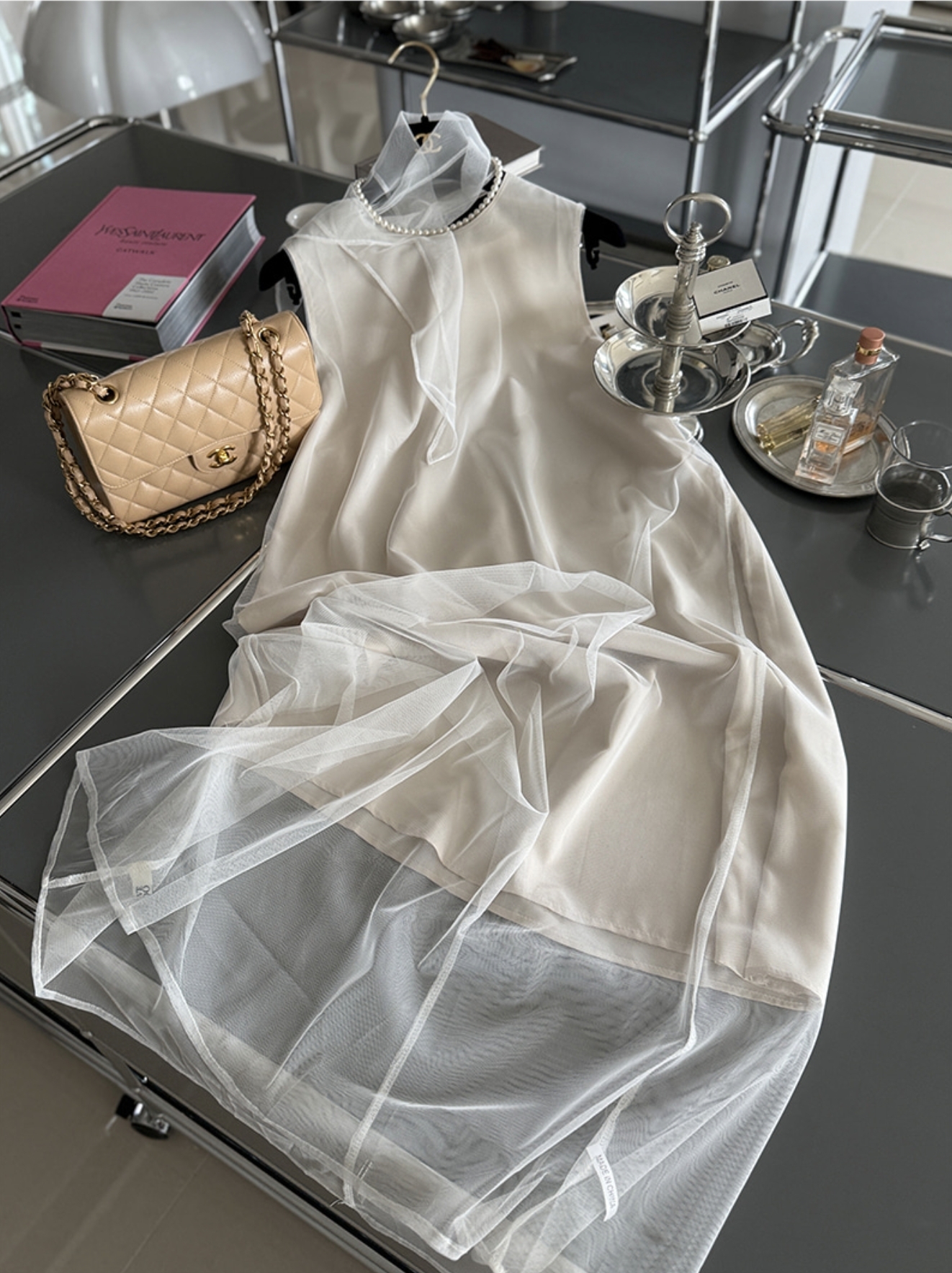 雙層拼接歐根紗造型圓領背心裙長洋裝-F / 2色