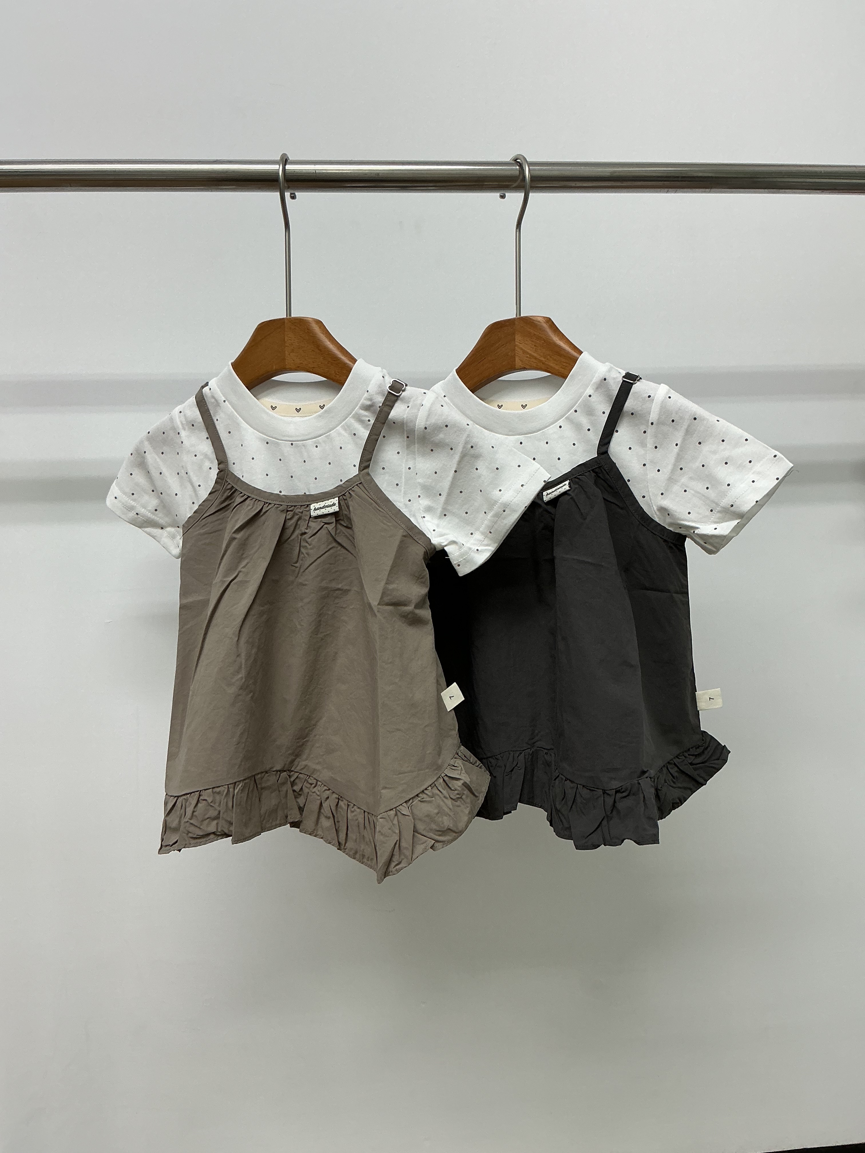 A04582點點上衣兩件套