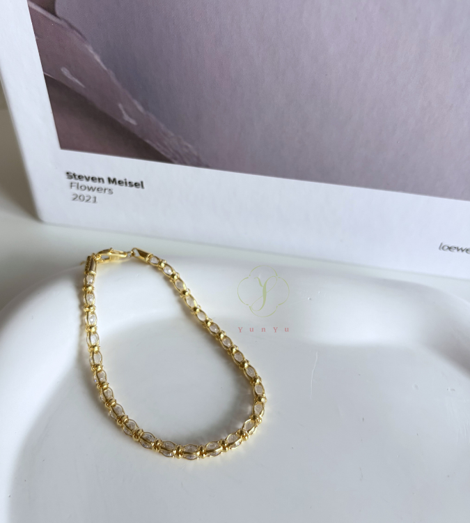 燈籠鋯石爆閃手鍊