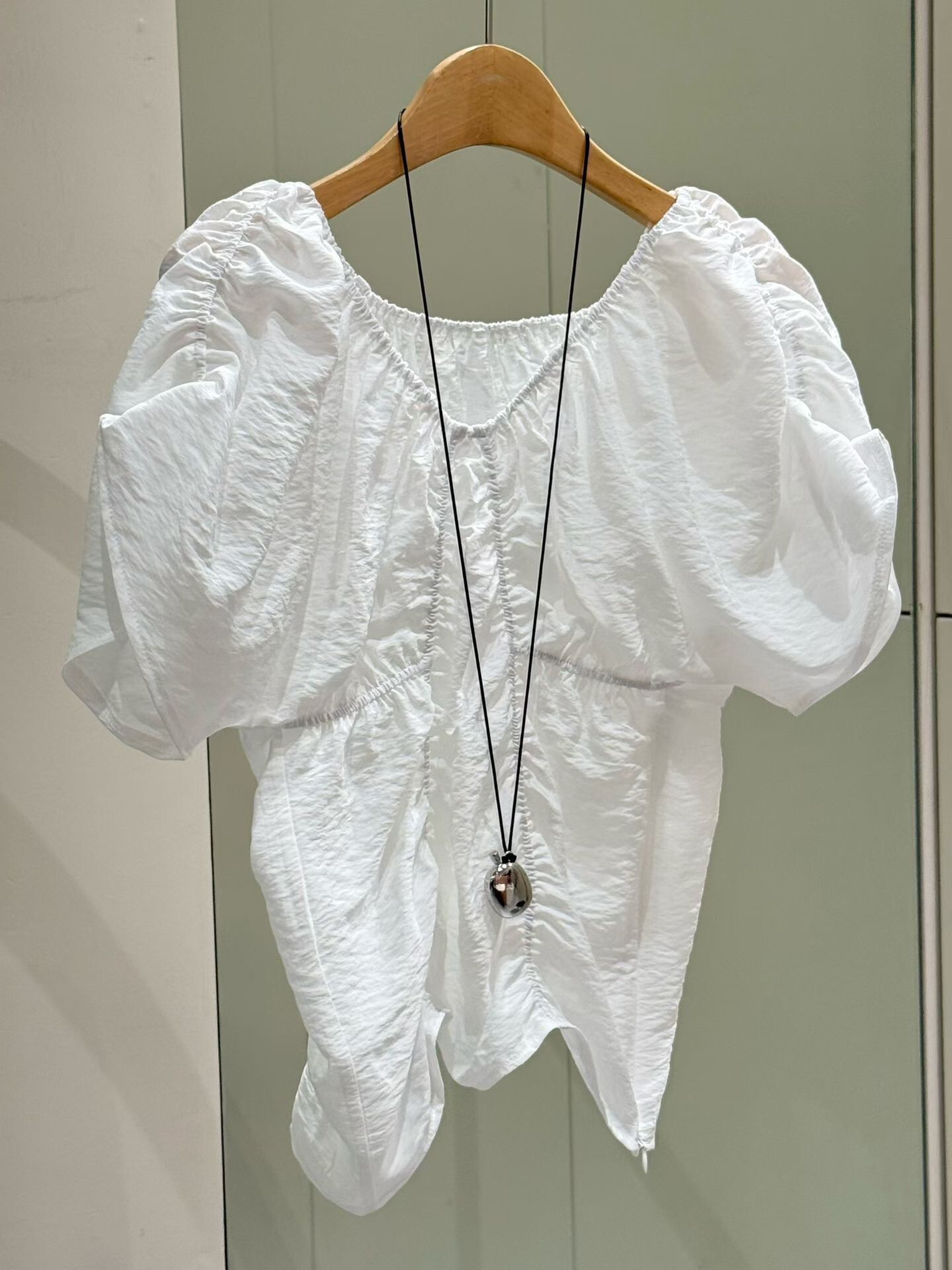 絲質雪紡抓皺V領上衣