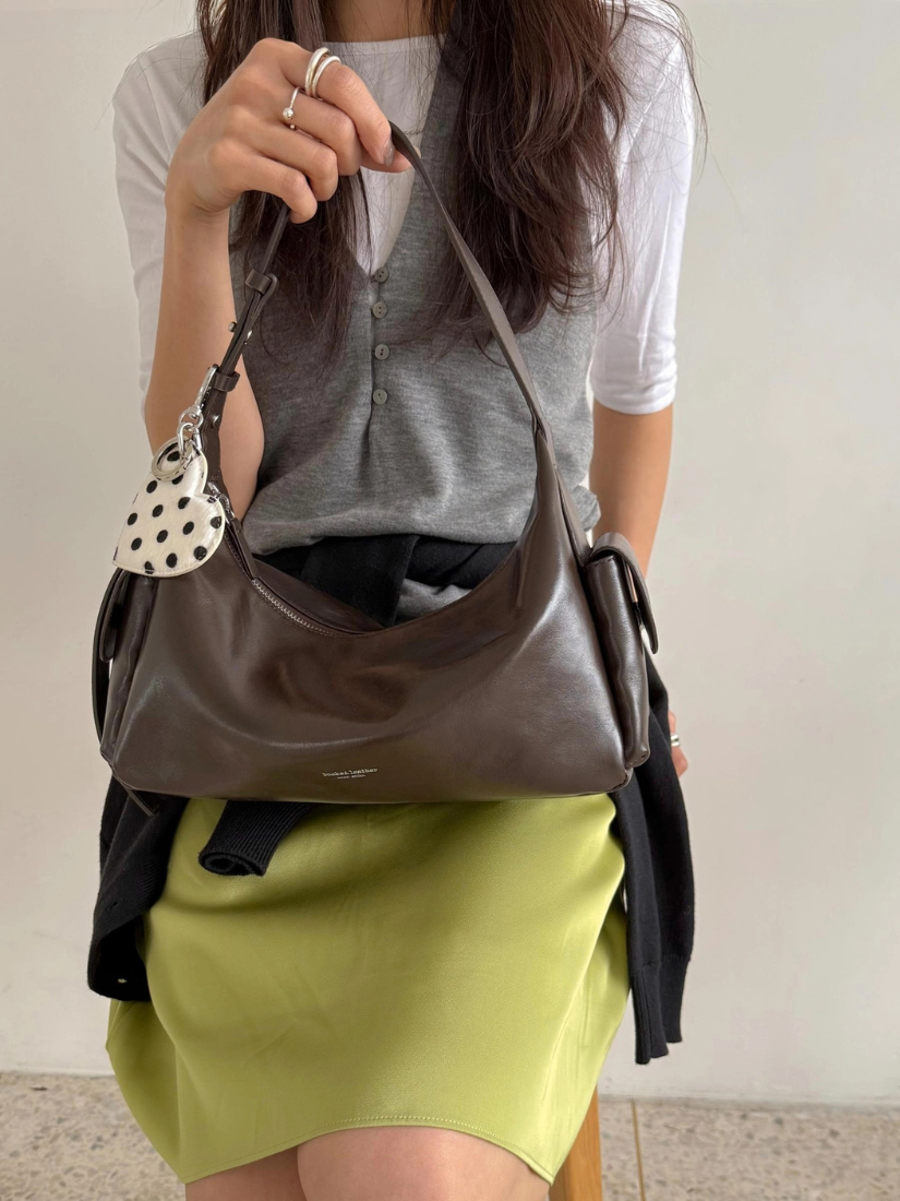 【 4/19收單 】Bucks & Leather Double Pocket 雙口袋真皮肩背包 韓國