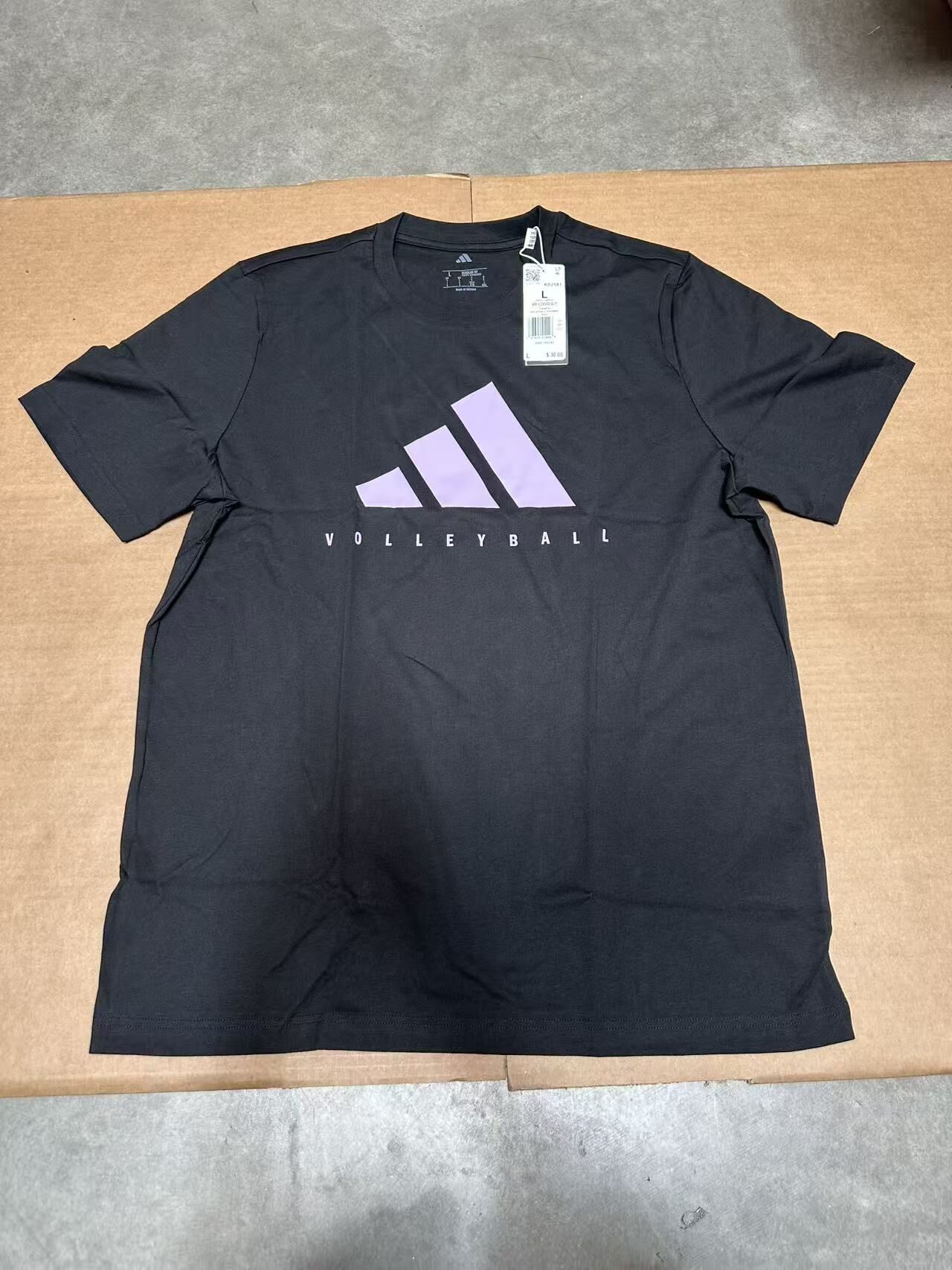 【直播】adidas LX032438 短袖上衣