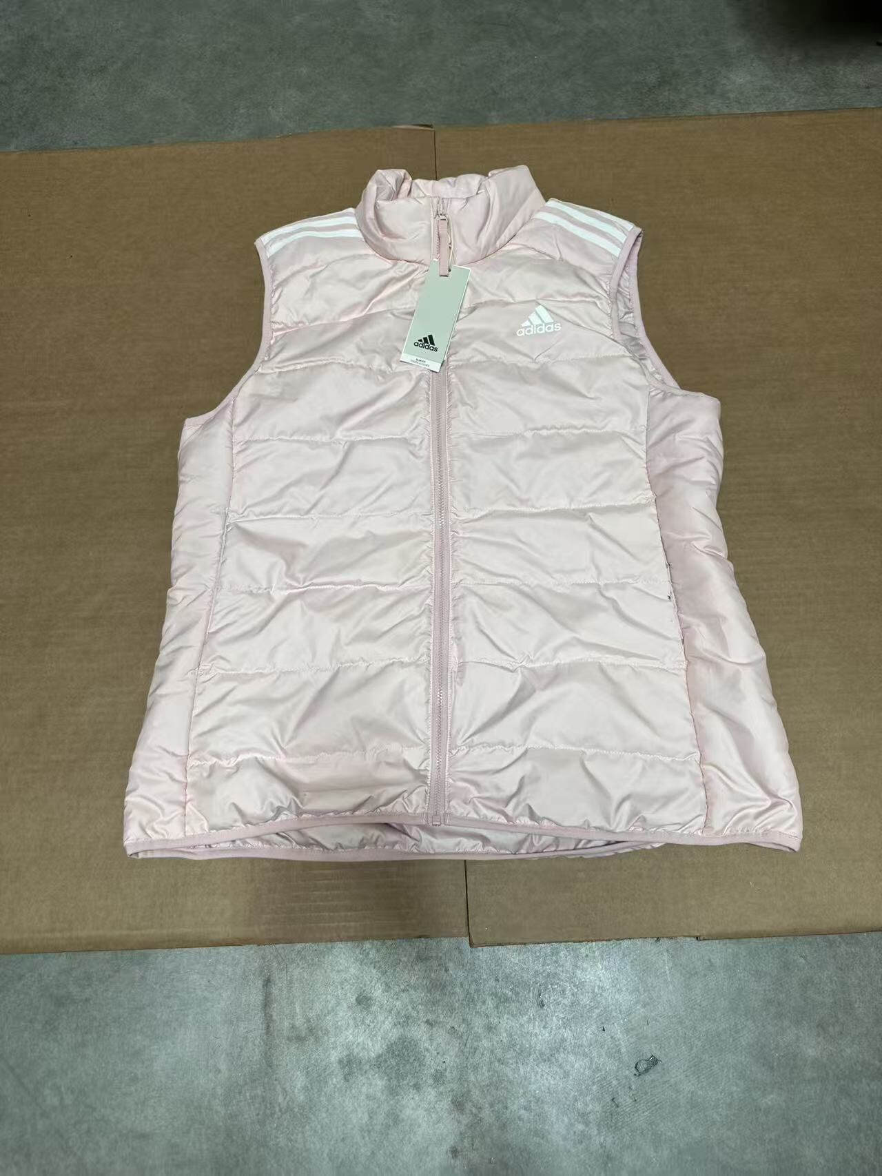 【直播】adidas LX032439 背心外套(粉色)