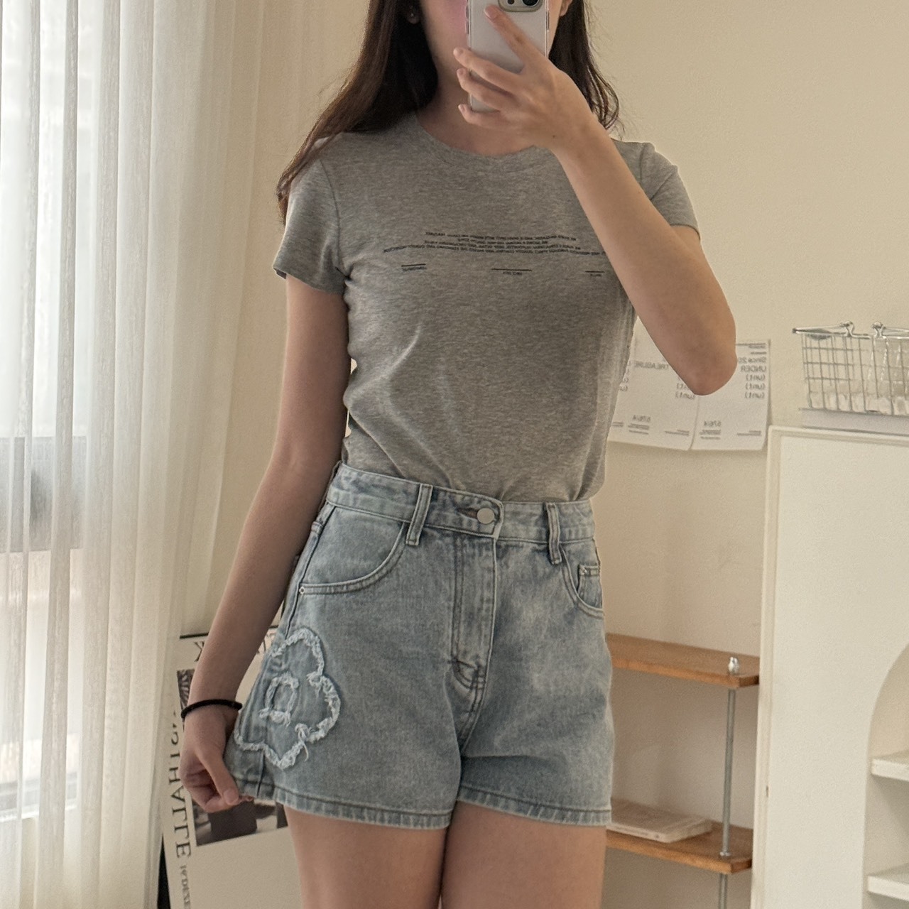 3065 韓系質感英文字短T (R)