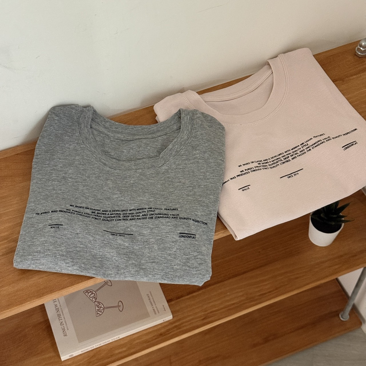 3065 韓系質感英文字短T (R)