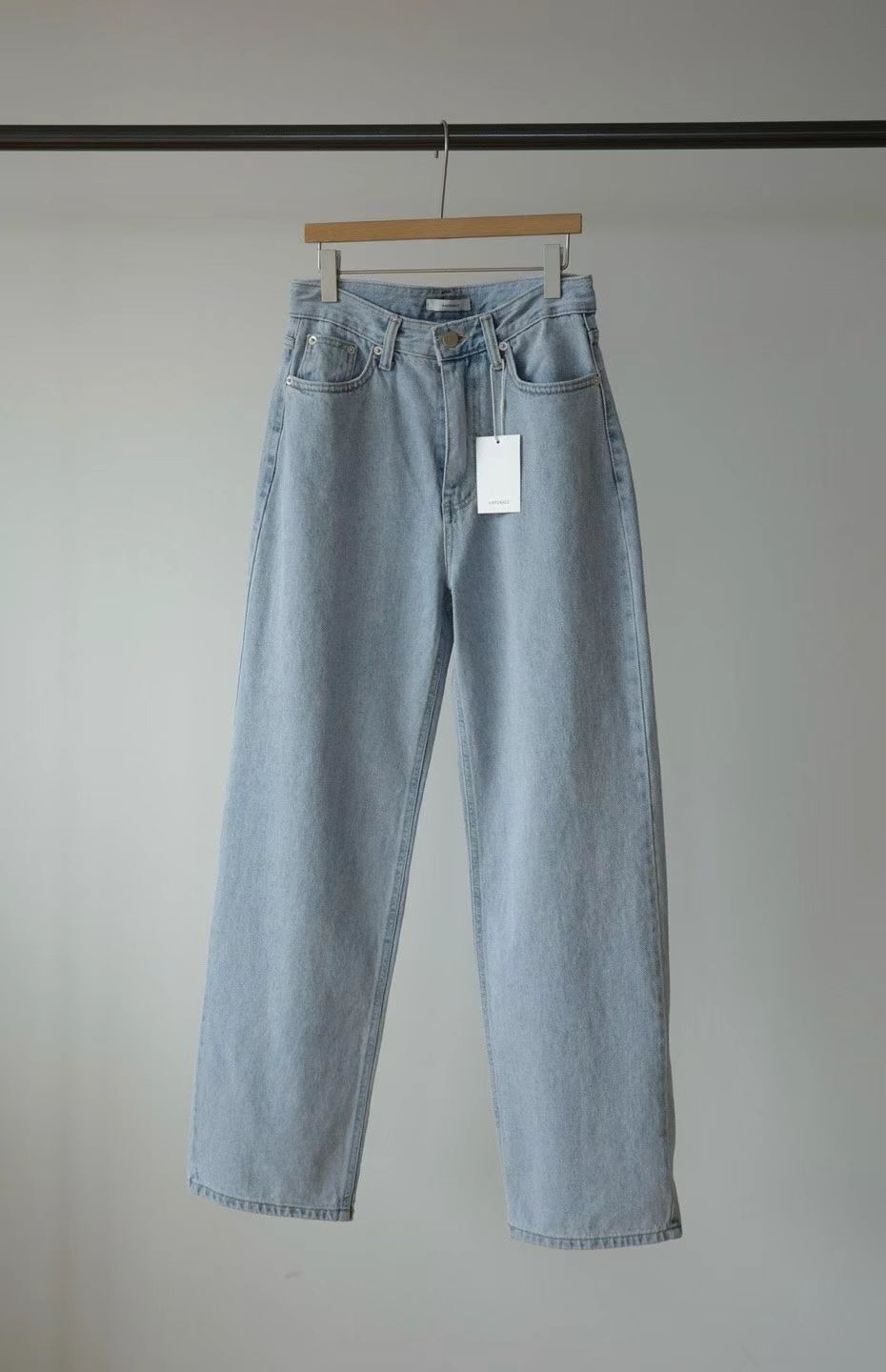 AG6029 直筒高腰顯瘦淺藍牛仔褲