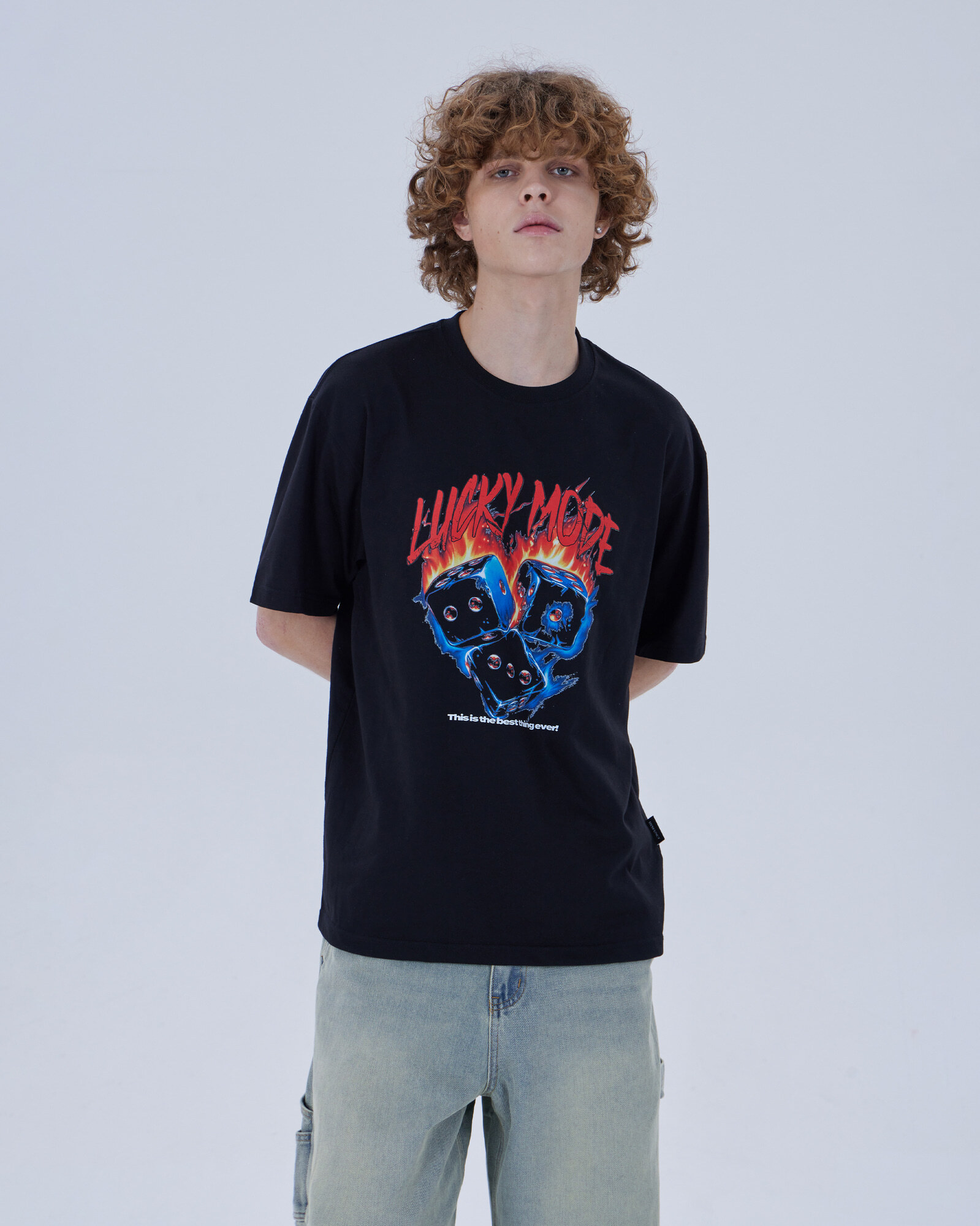 【韓國預購】AKR032408 DYSFUNCT LUCKY MODE DICE T-SHIRT