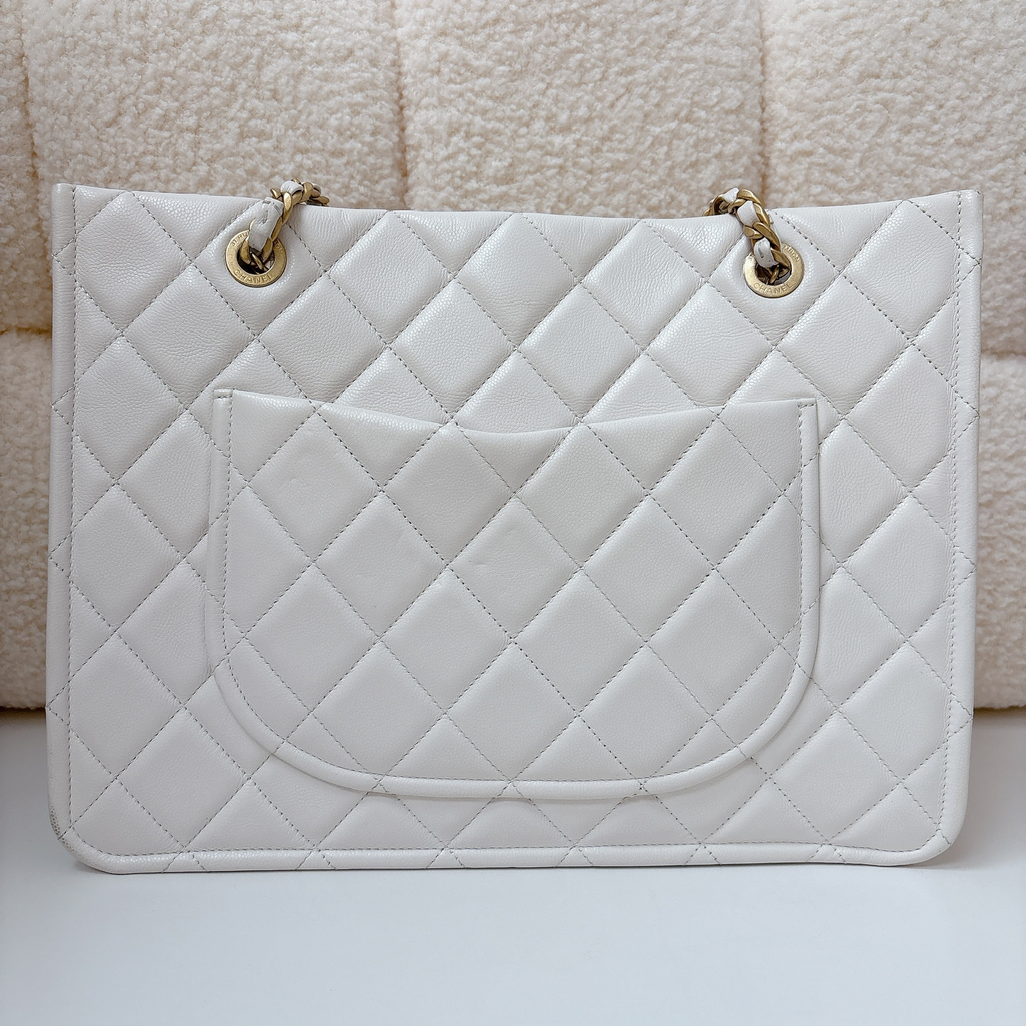 Chanel Classic Large Shopping Tote - White / Ghw