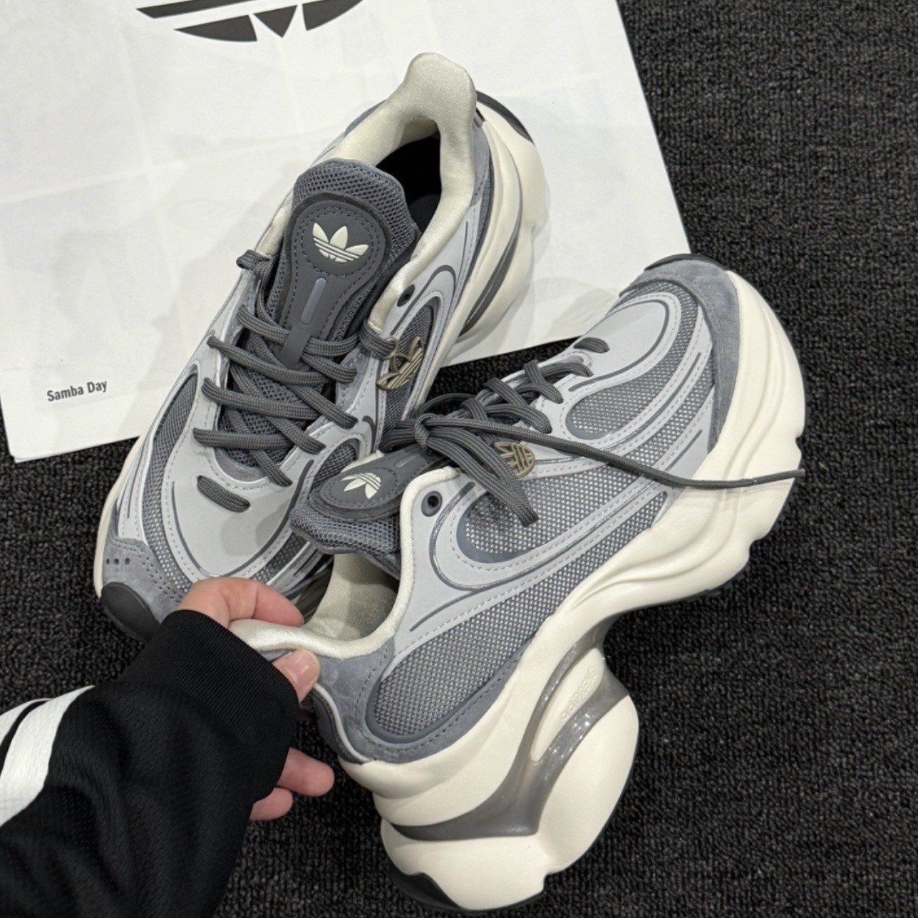 ADIDAS ORIGINALS OZVENUZ 大象灰 灰色系 增高 厚底 老爹鞋 女鞋 KJ3974