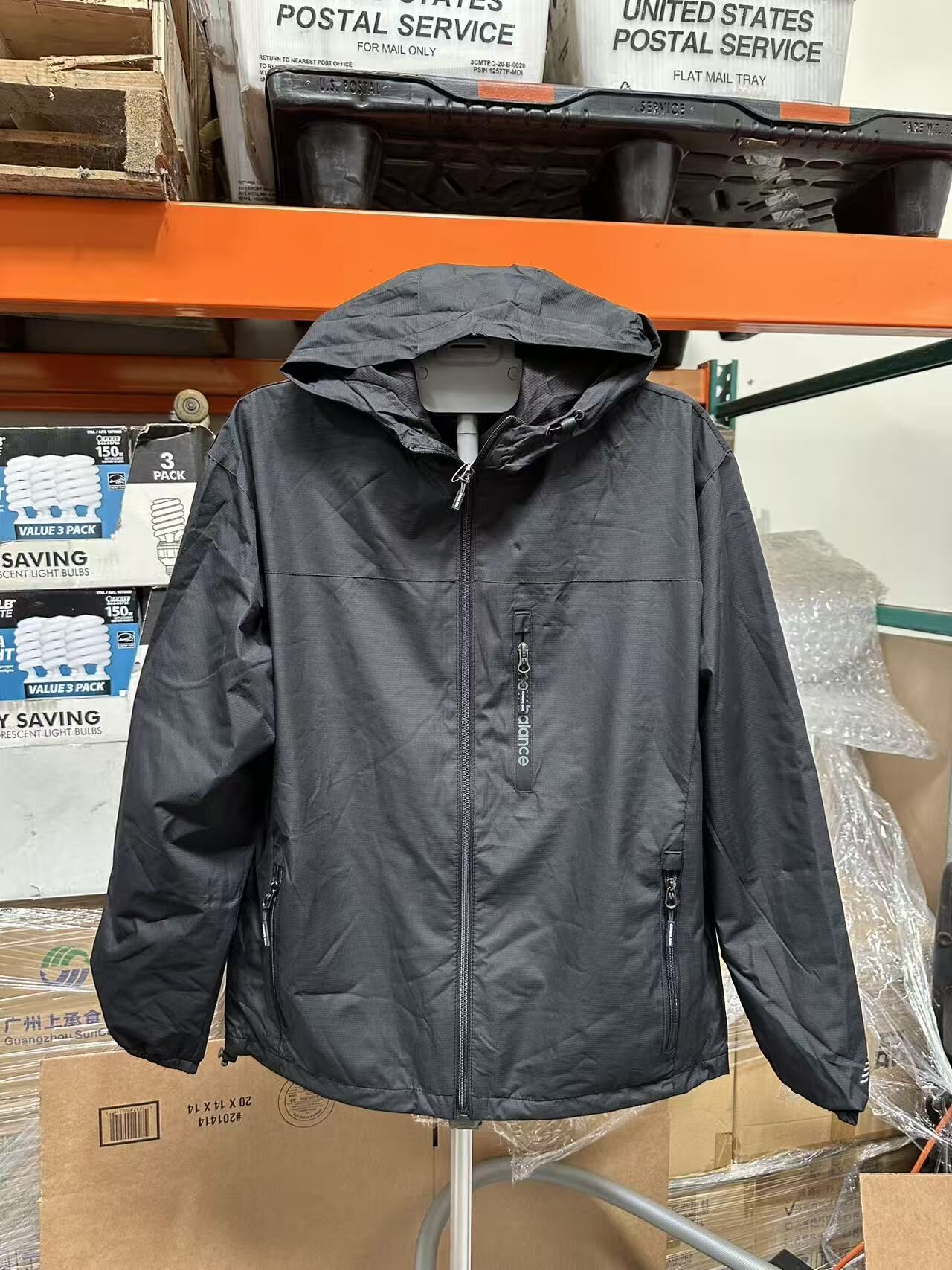 【直播】New Balance LX0324801 外套