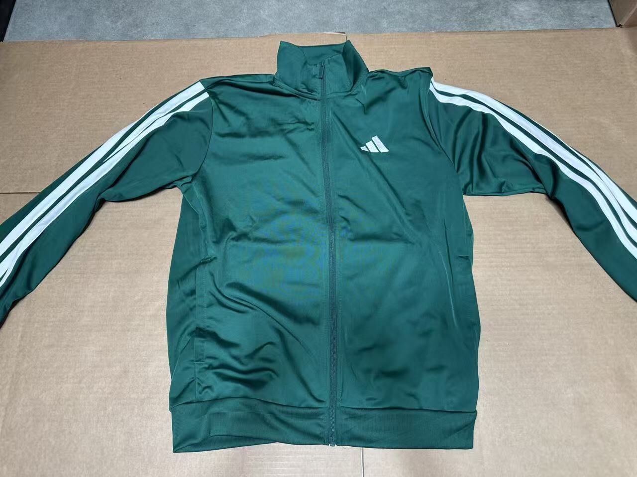 【直播】adidas LX032462 男裝運動外套