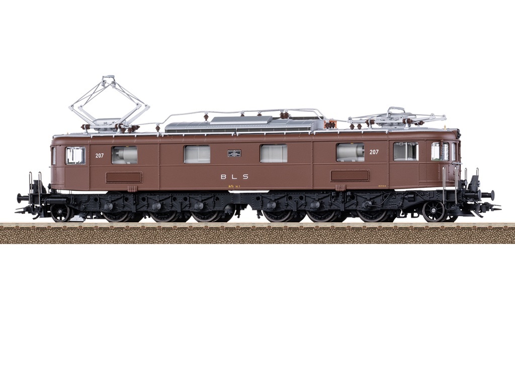 Trix 25680 HO Scale Class Ae 6/8 Electric Locomotive