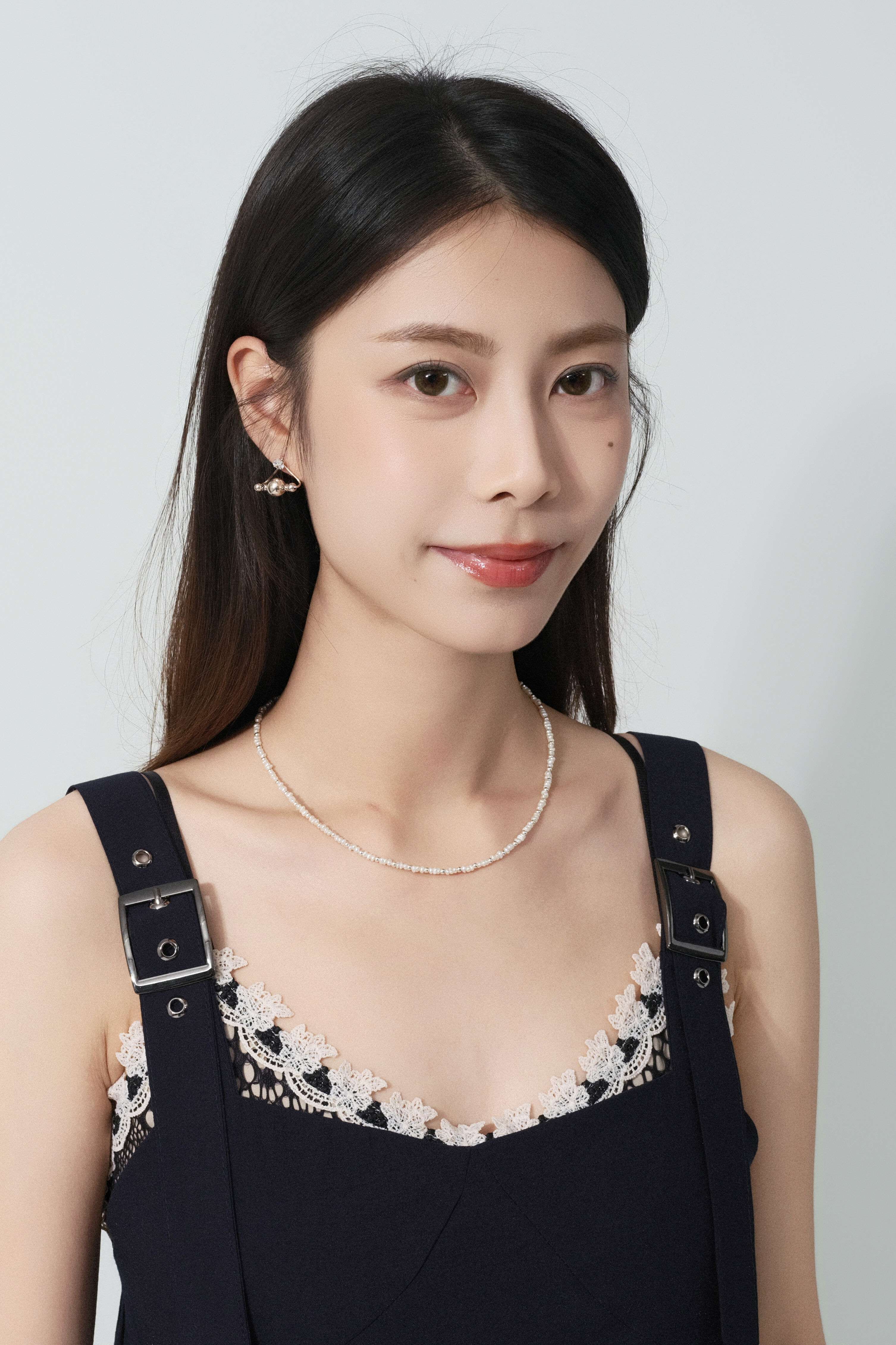 不規則小珍珠拼銀珠短頸鏈（預購產品）