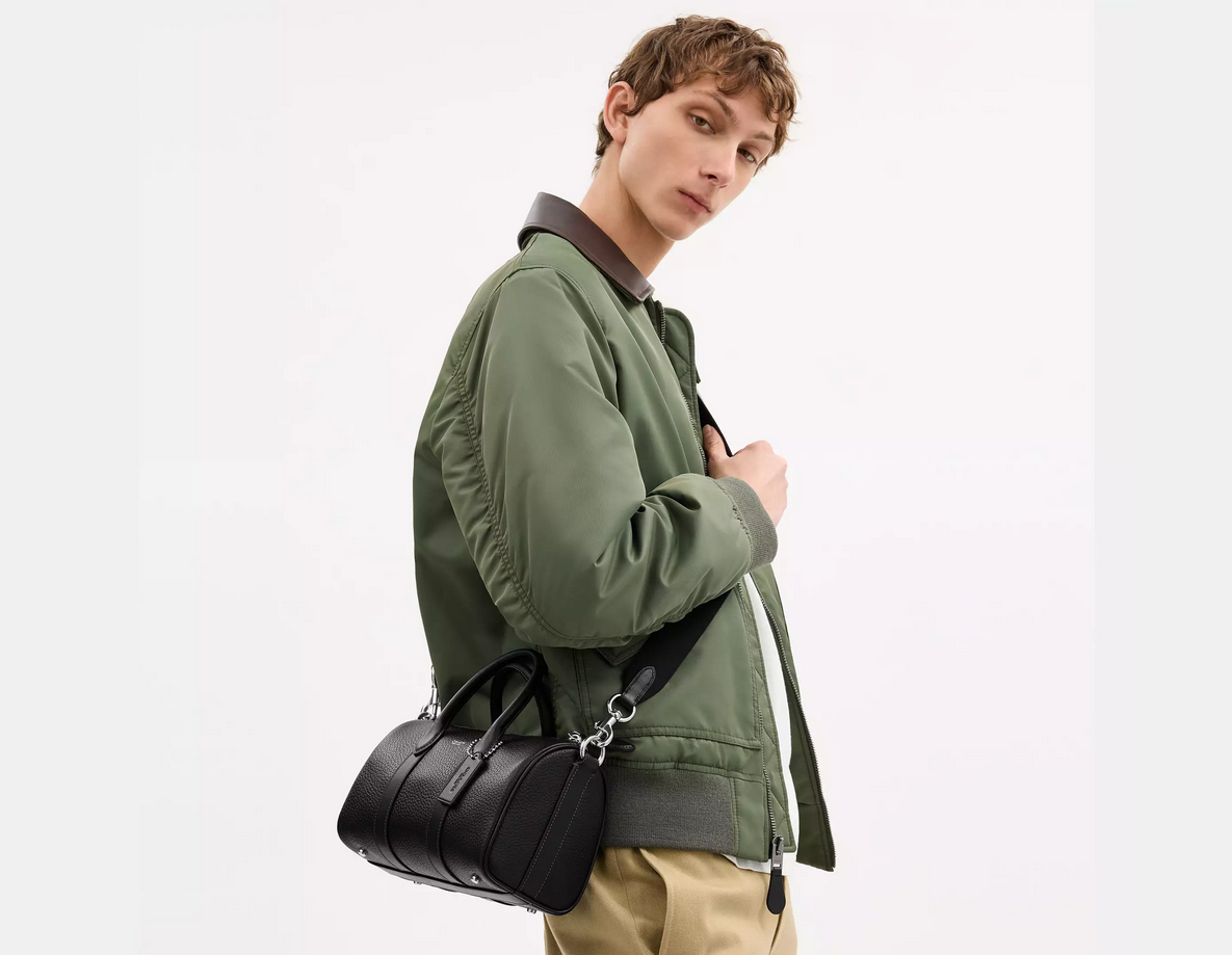 【預訂】Coach Compass Bag 25