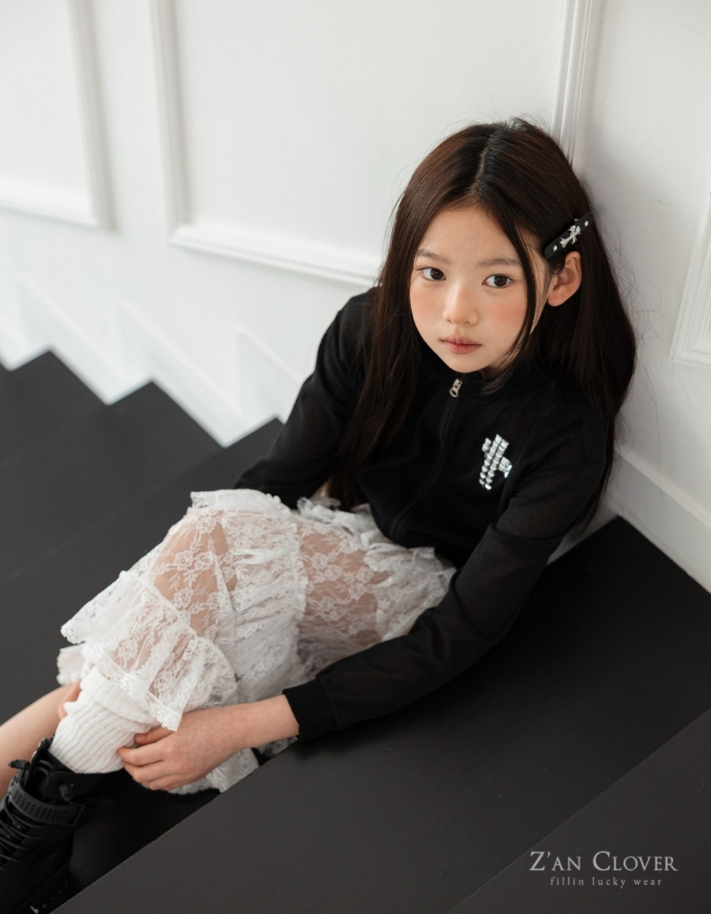 正韓夏ZAN CLOVER 兩色十字架拉鍊外套