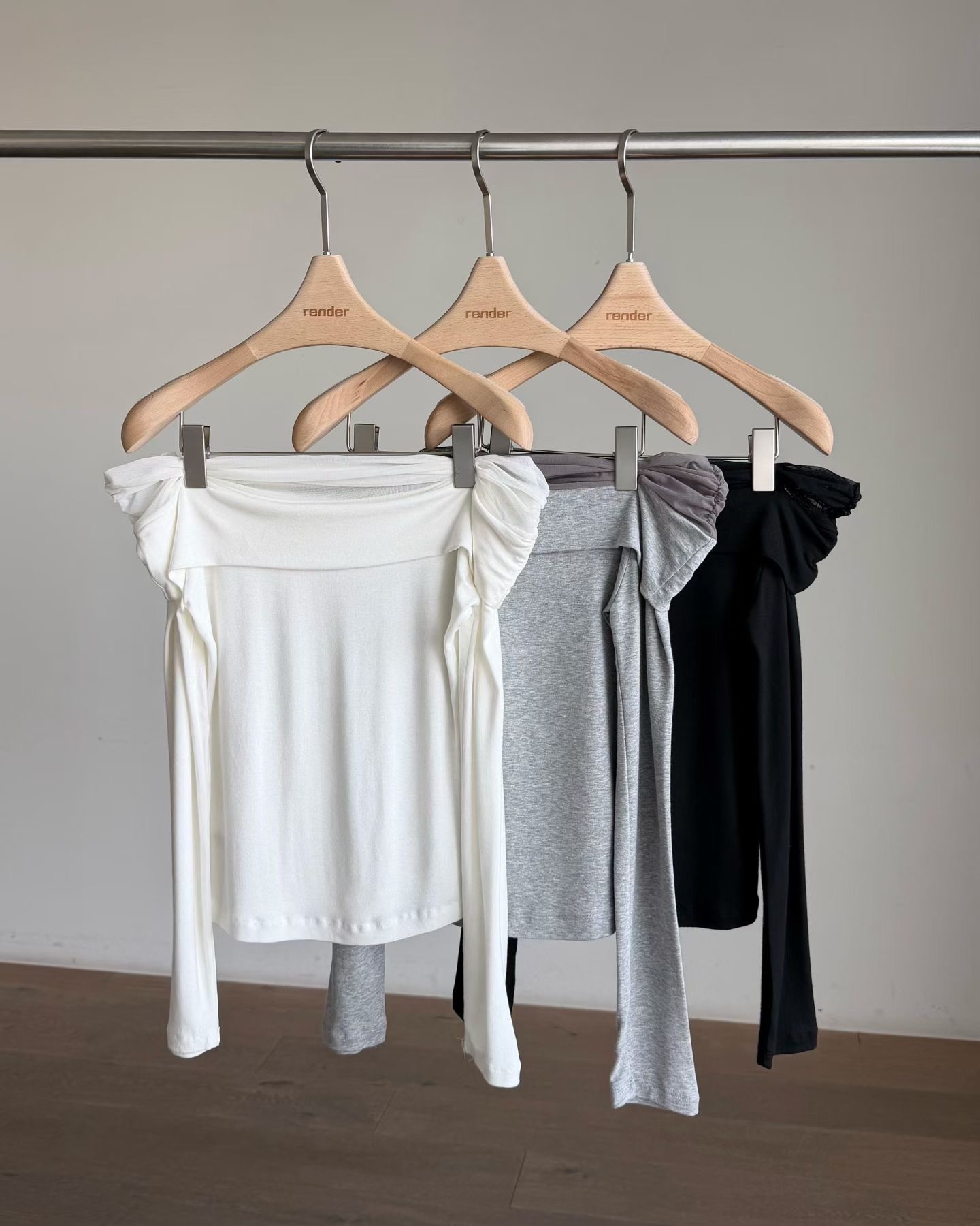 RD2626 Off-shoulder feminine Tee