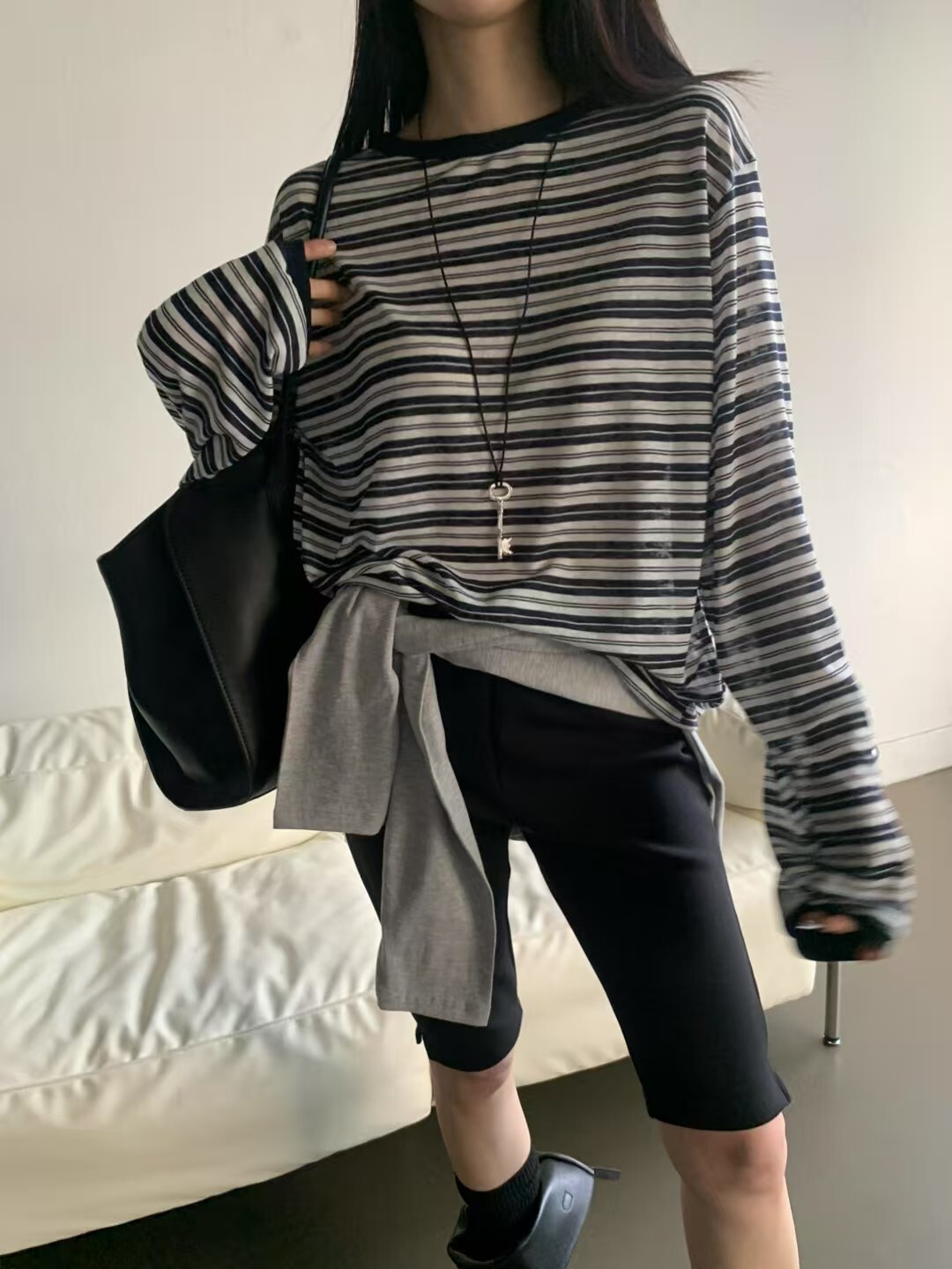 E08-博主的天絲條紋上衣(藍/咖)