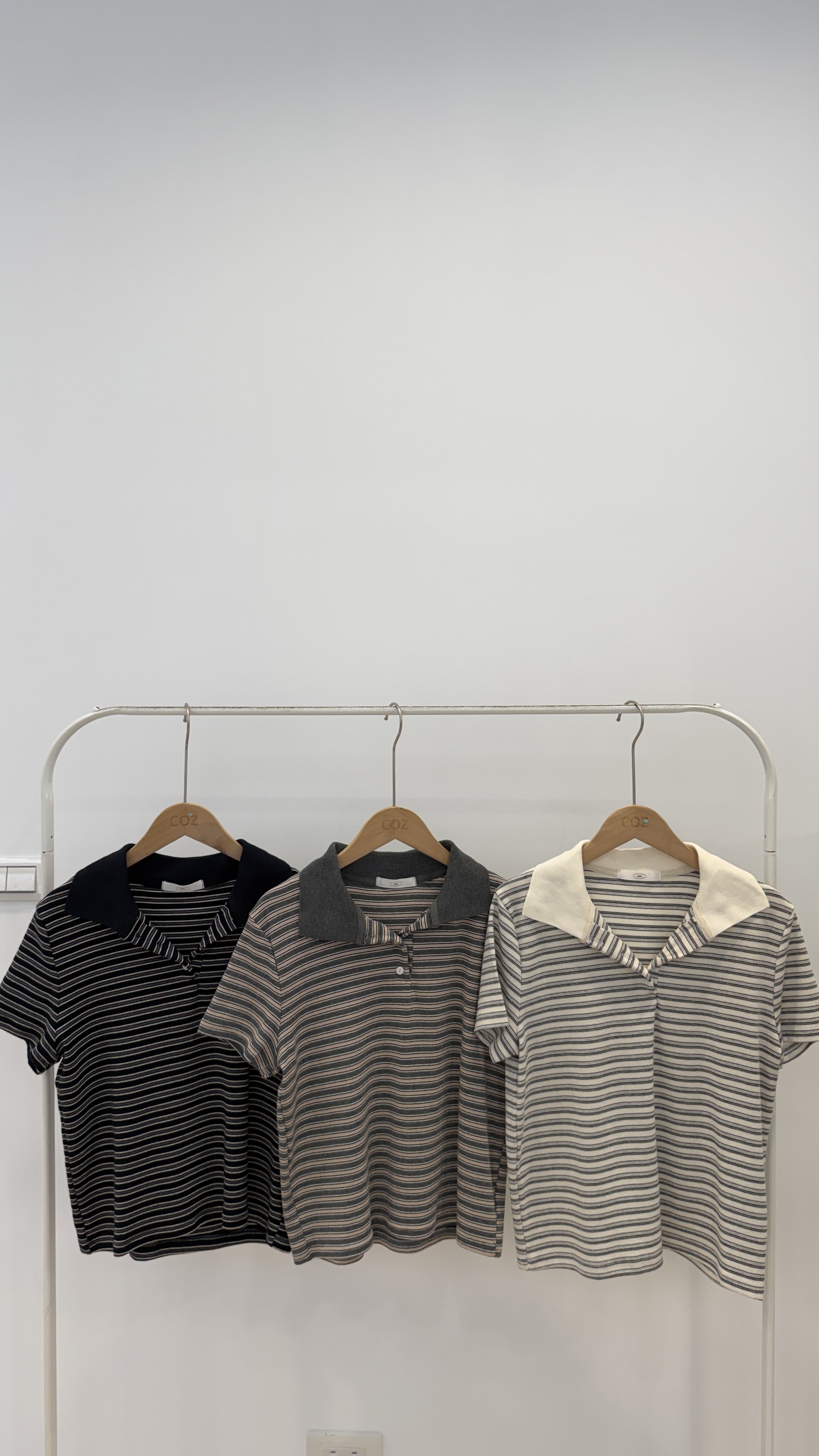 好穿又好看的polo領半扣條紋上衣 _29021