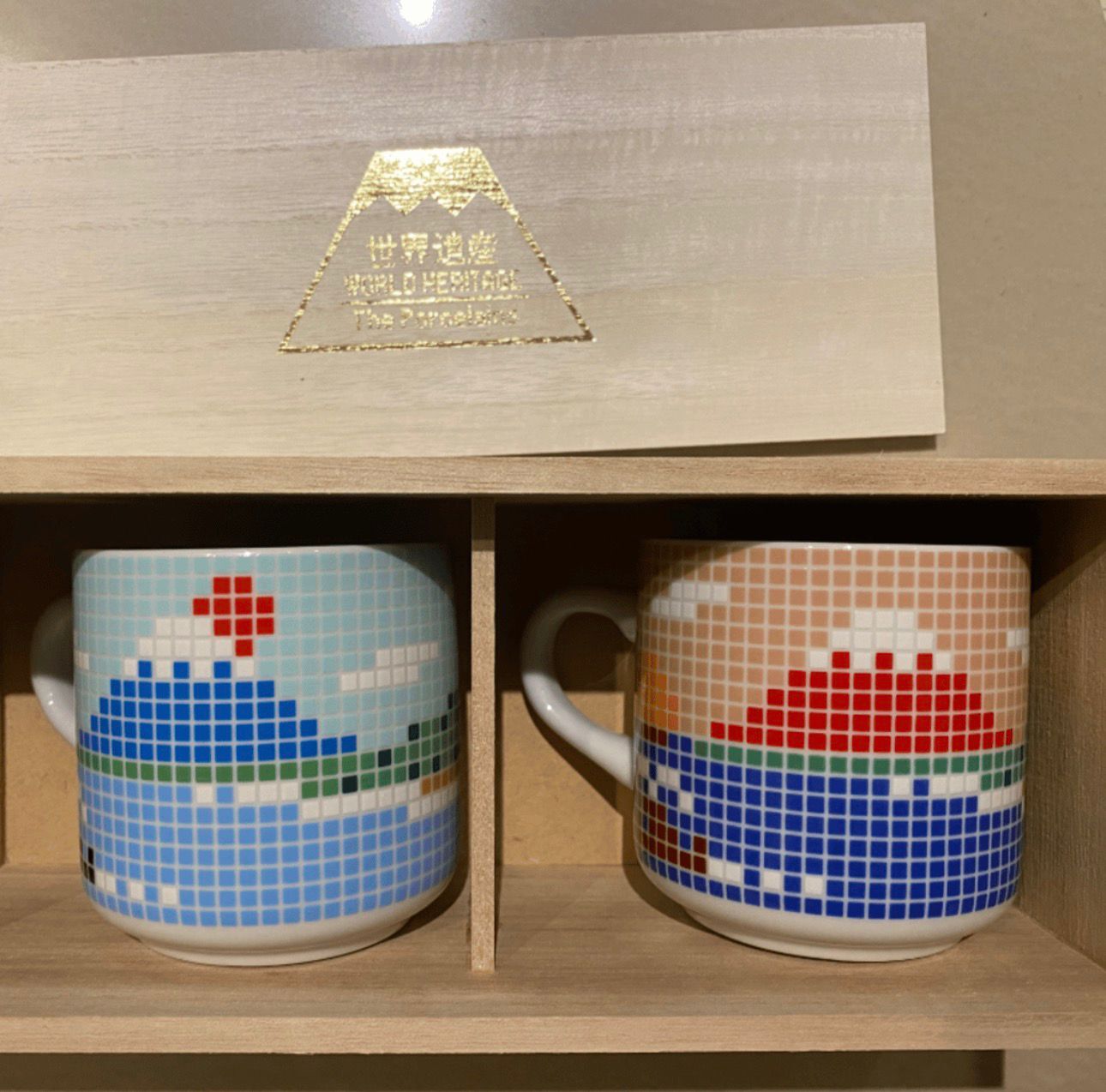 260324 日本製 西海陶器 波佐見燒 藍紅磚紋馬克杯(小) 木盒2入裝