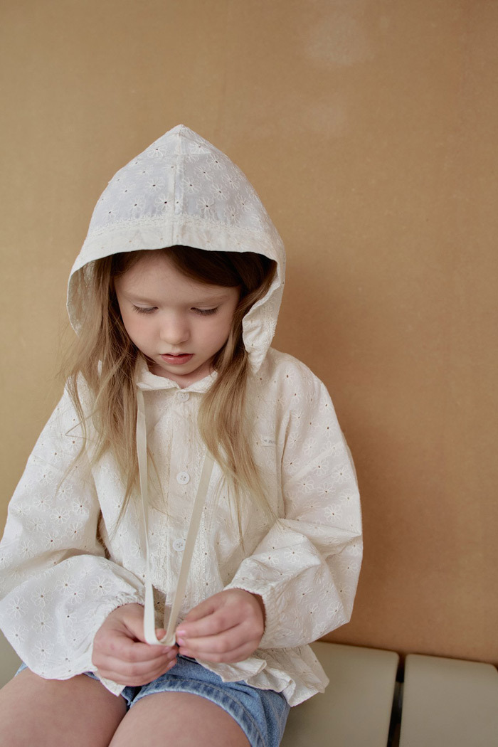 正韓夏momoann 小花壓紋連帽外套