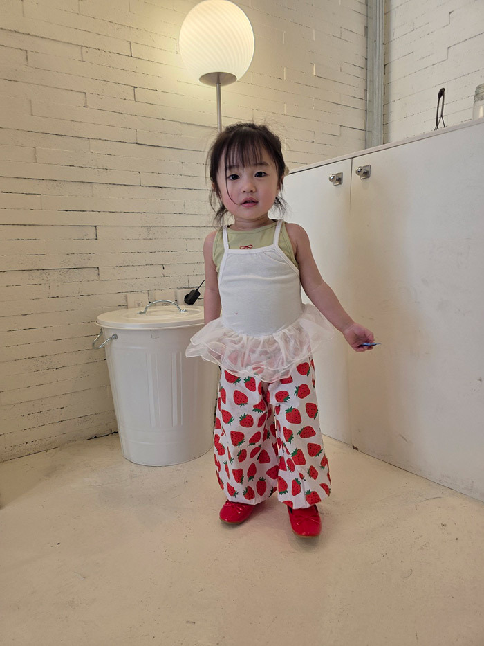 正韓夏COLOR 蕾絲拼接吊帶背心