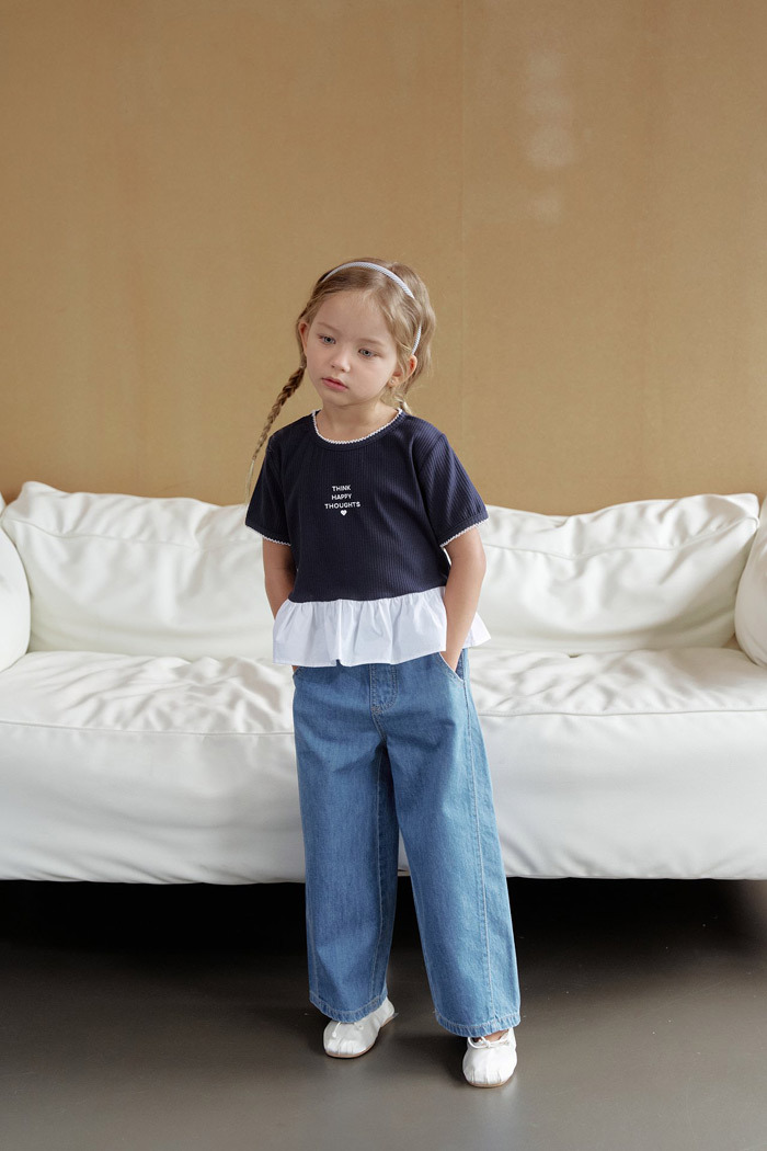 正韓夏momoann 兩色日常花邊上衣