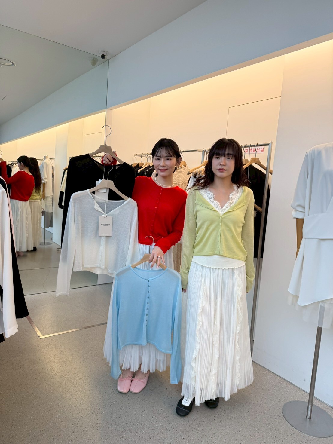 JU6027 輕薄透膚針織開胸上衣