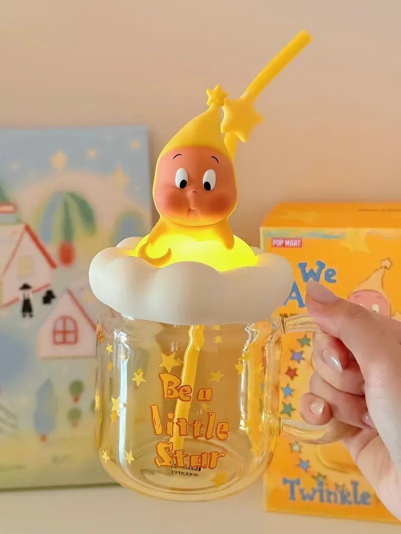 現貨！POP MART 泡泡瑪特 我們都是星星人系列 發光雲朵吸管杯