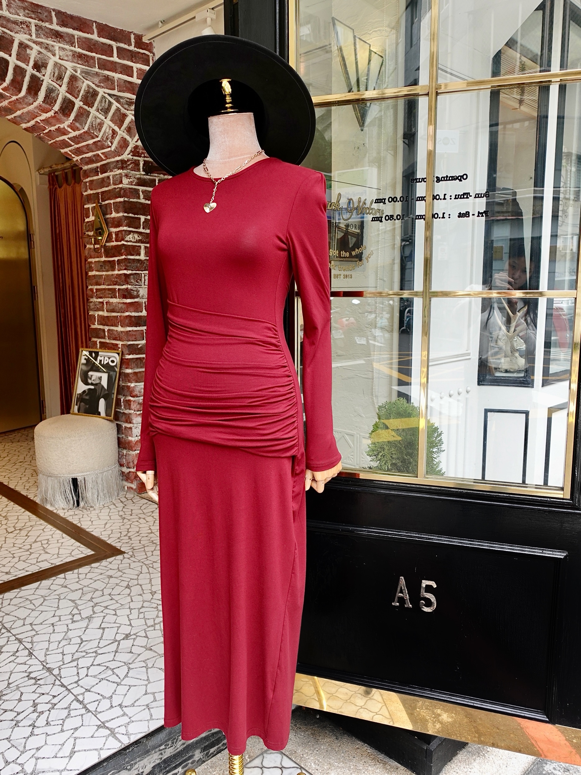 Burgundy勃根地酒紅色抽縐針織Maxi Dress