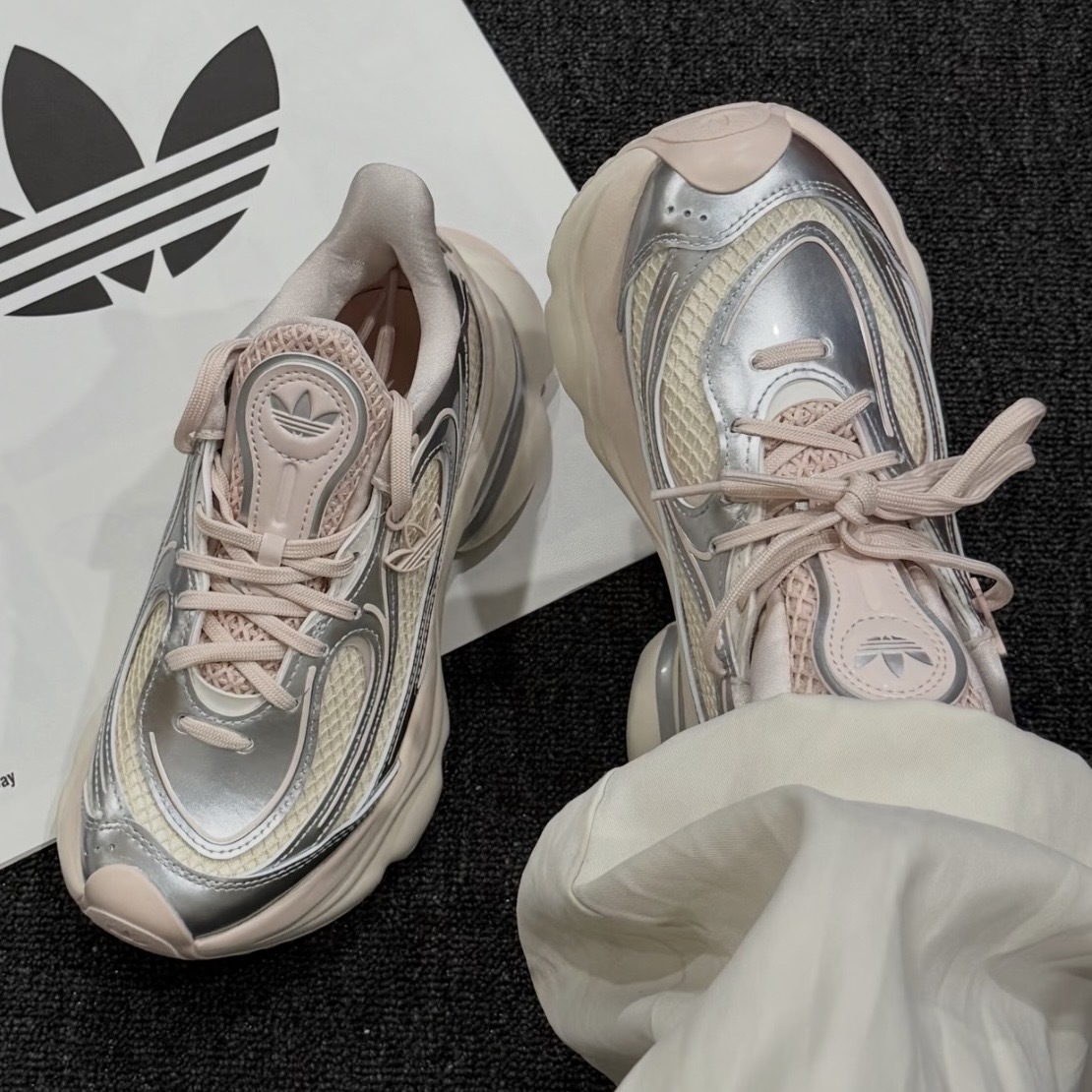 ADIDAS ORIGINALS OZVENUZ 櫻花粉 金屬銀 老爹鞋 女鞋 KK4674