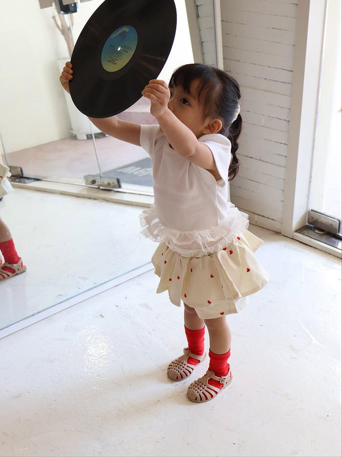 正韓夏COLOR 下擺拼接蕾絲上衣