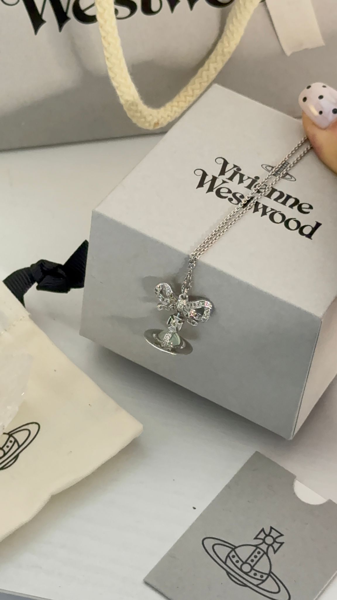 Vivienne Westwood - Octavie Pendant /Mint Green/