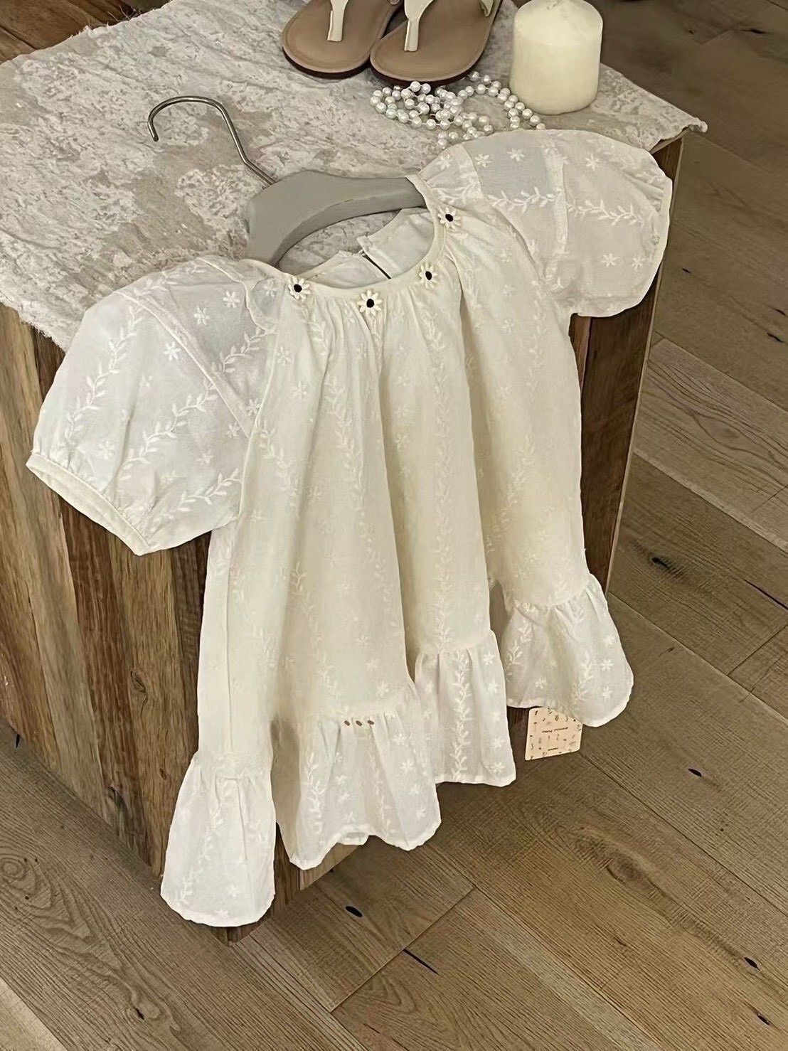 奶油白小精靈公主袖裙子